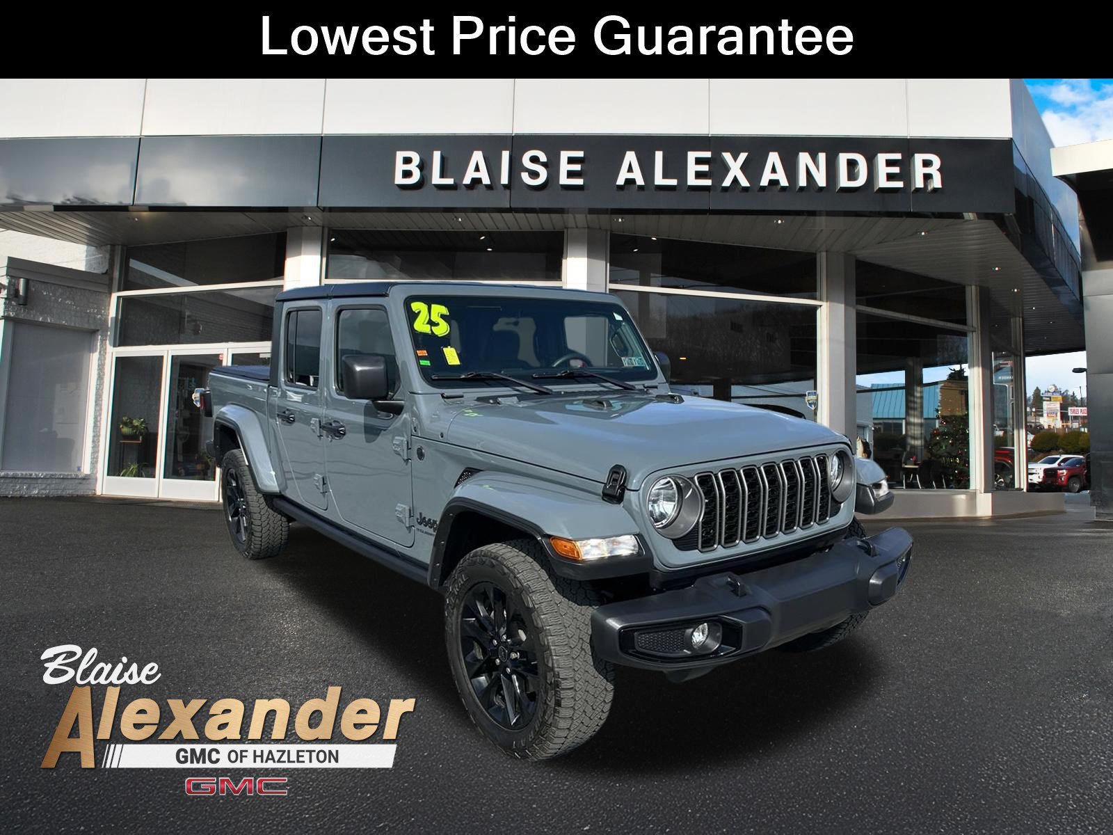 Used 2025 Jeep Gladiator Sport Truck Crew Cab