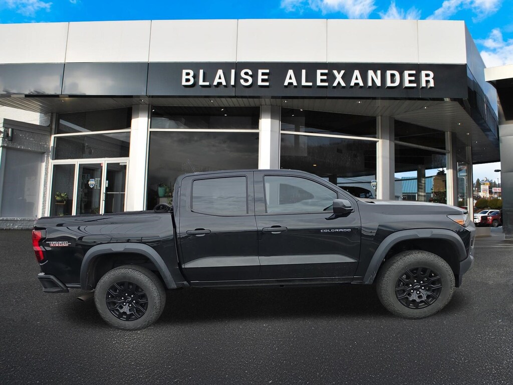 Used 2023 Chevrolet Colorado Trail Boss Truck Crew Cab