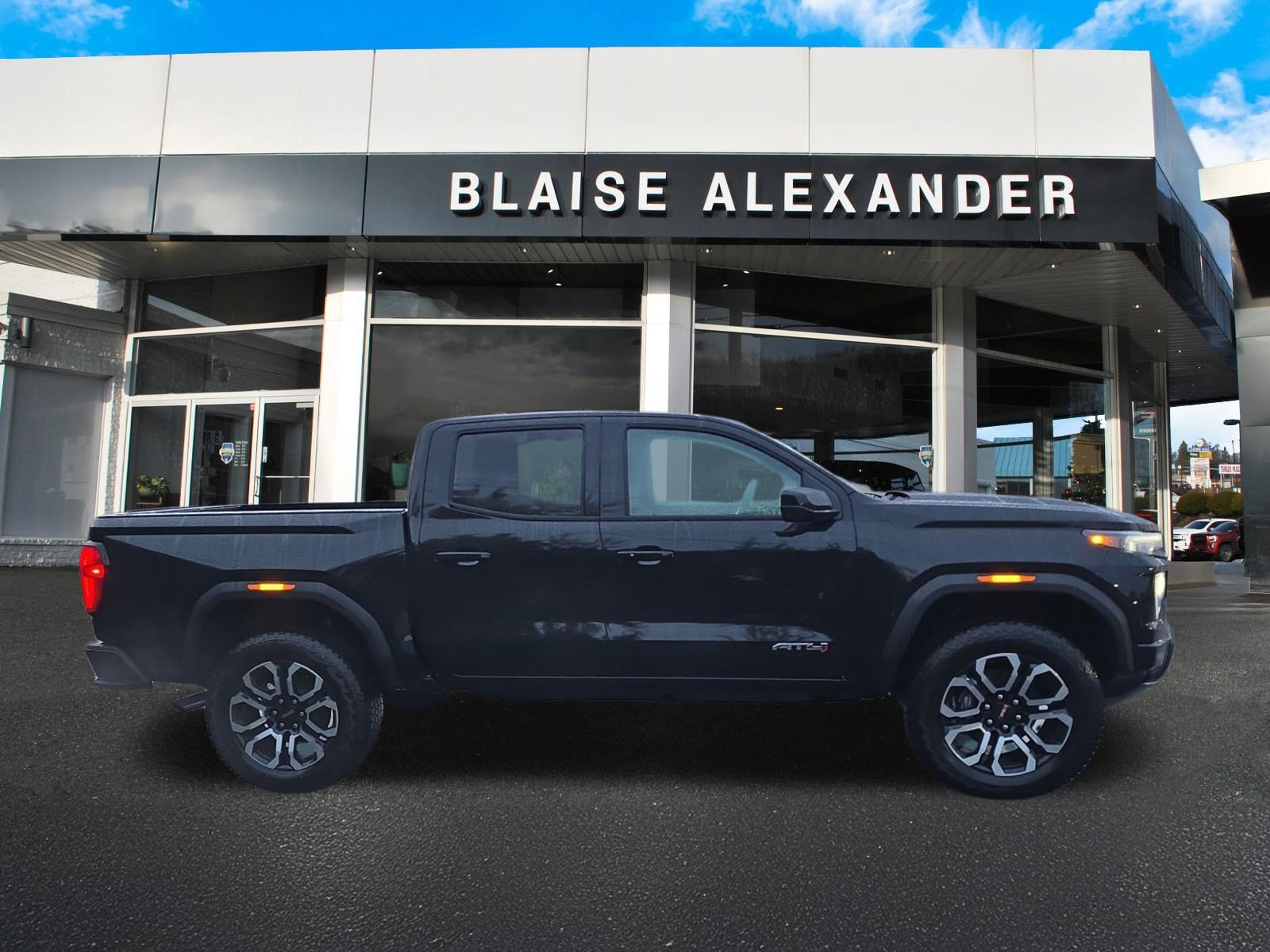 New 2026 GMC Canyon AT4 Truck Crew Cab