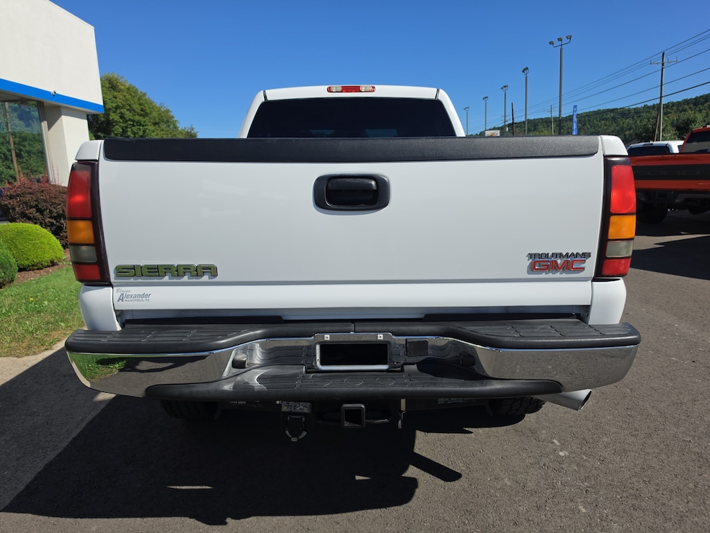 Used 2004 GMC Sierra 2500HD SLE Truck Crew Cab