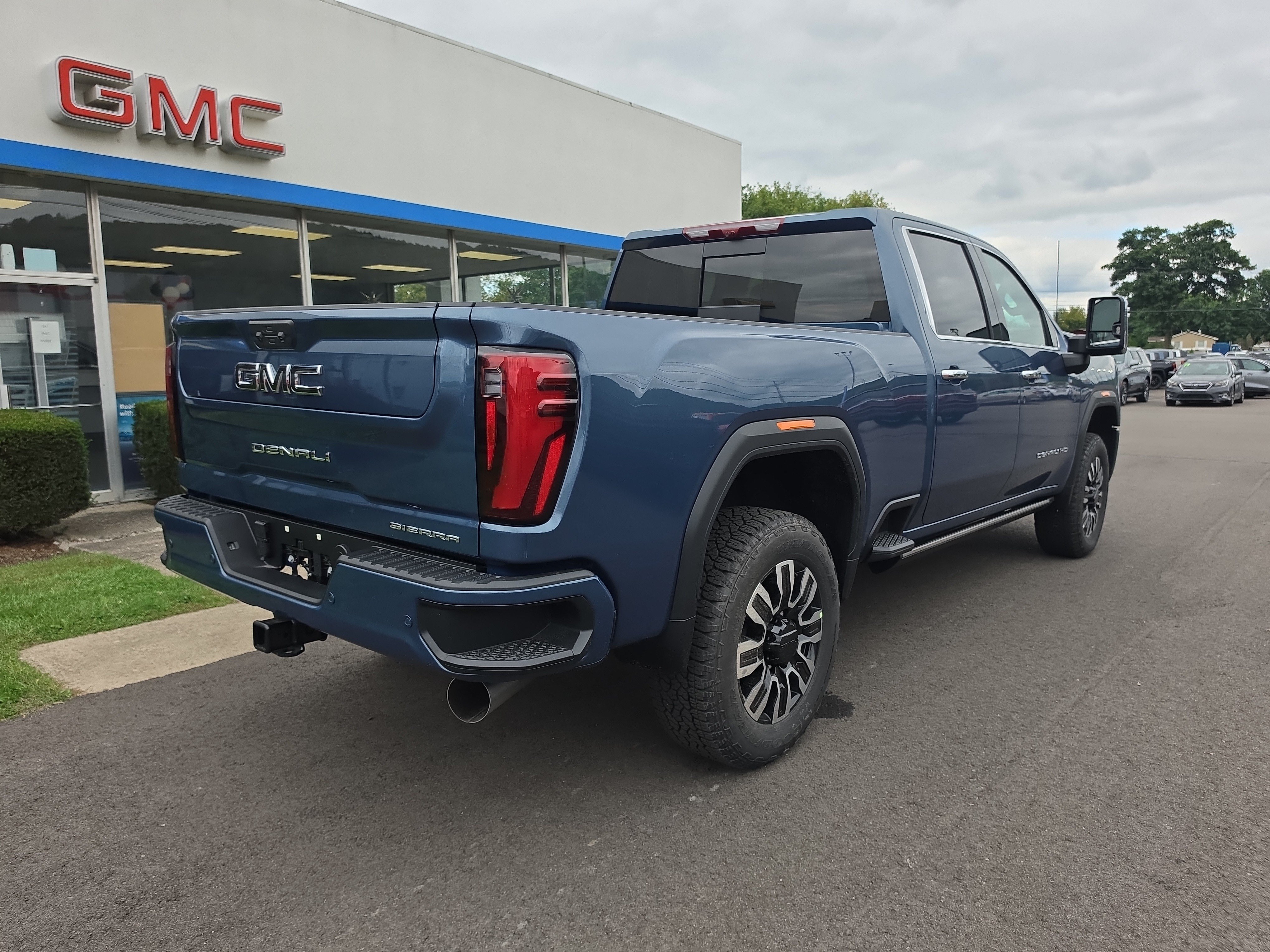 New 2026 GMC Sierra 2500 HD Denali Ultimate Truck Crew Cab
