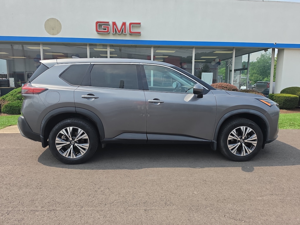 Used 2021 Nissan Rogue SV SUV