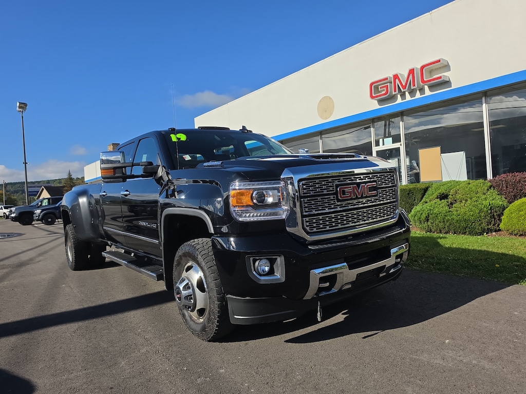 Used 2019 GMC Sierra 3500HD Denali Truck Crew Cab