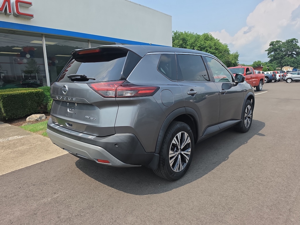 Used 2021 Nissan Rogue SV SUV