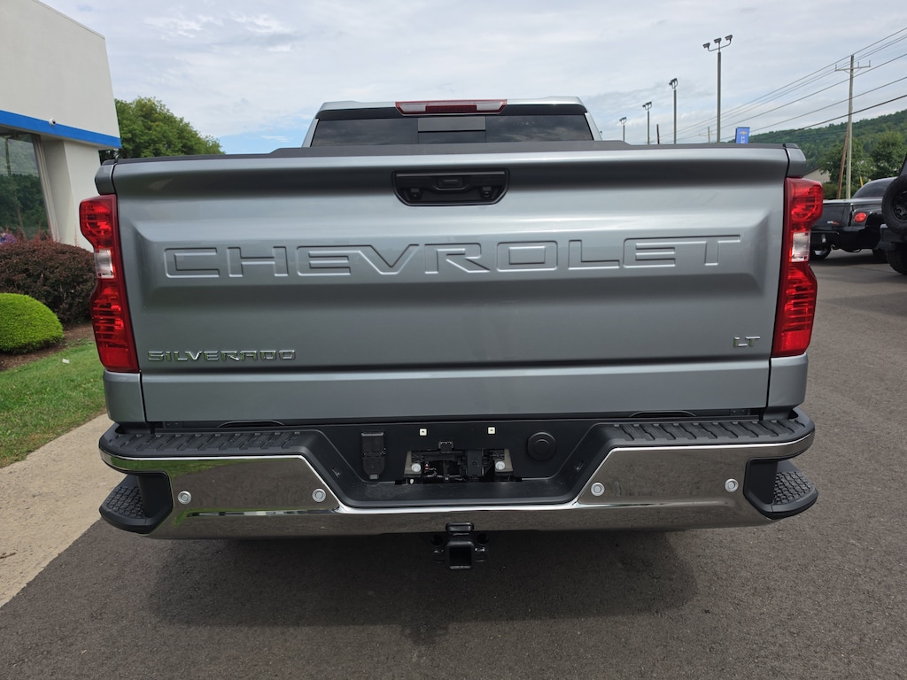 New 2026 Chevrolet Silverado 1500 LT Truck Crew Cab