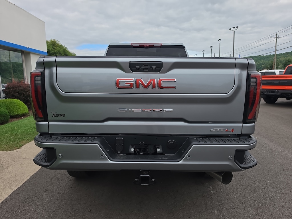 New 2026 GMC Sierra 2500 HD AT4 Truck Crew Cab
