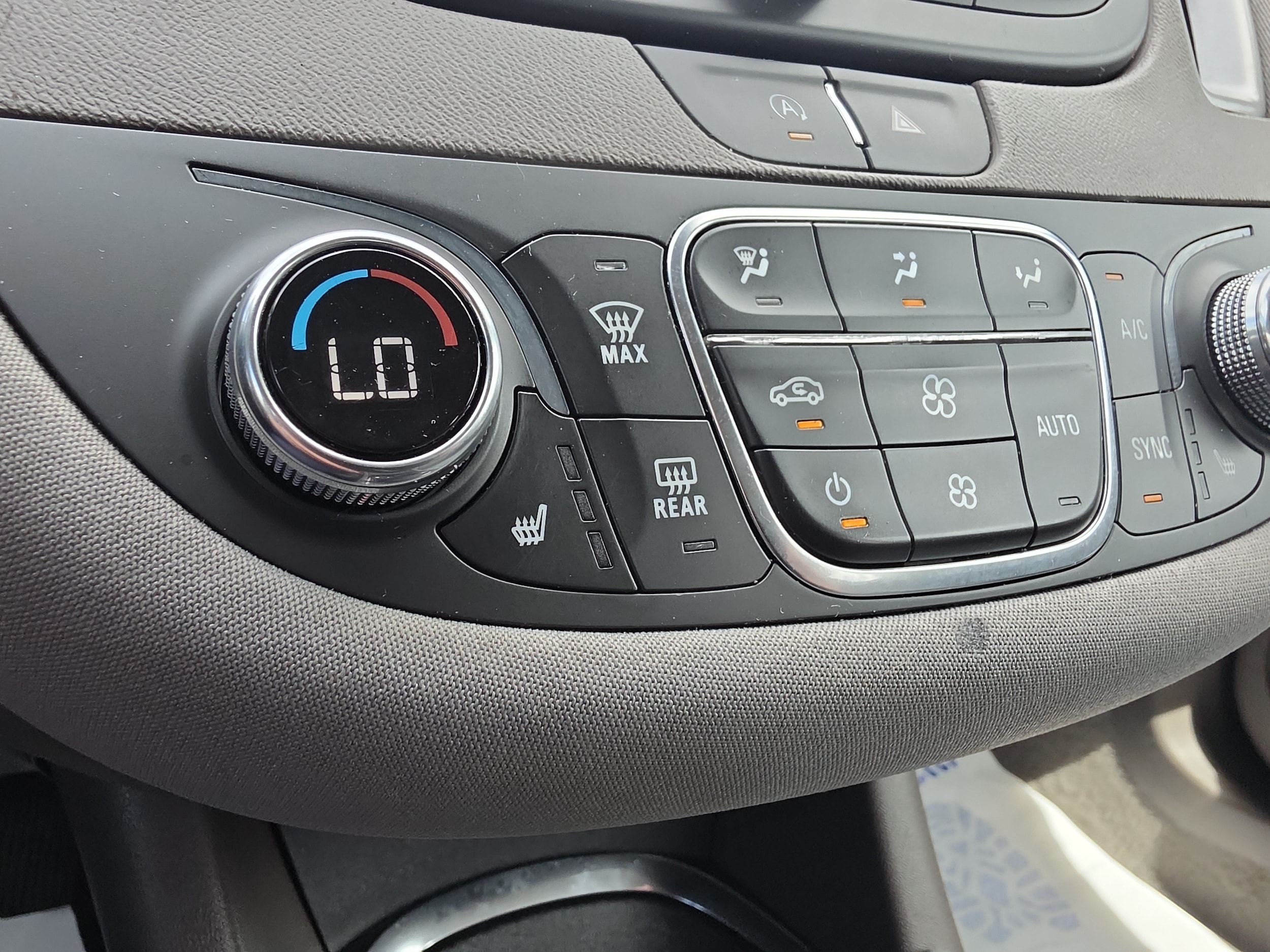 2024 Chevrolet Malibu 1LT - Photo 28