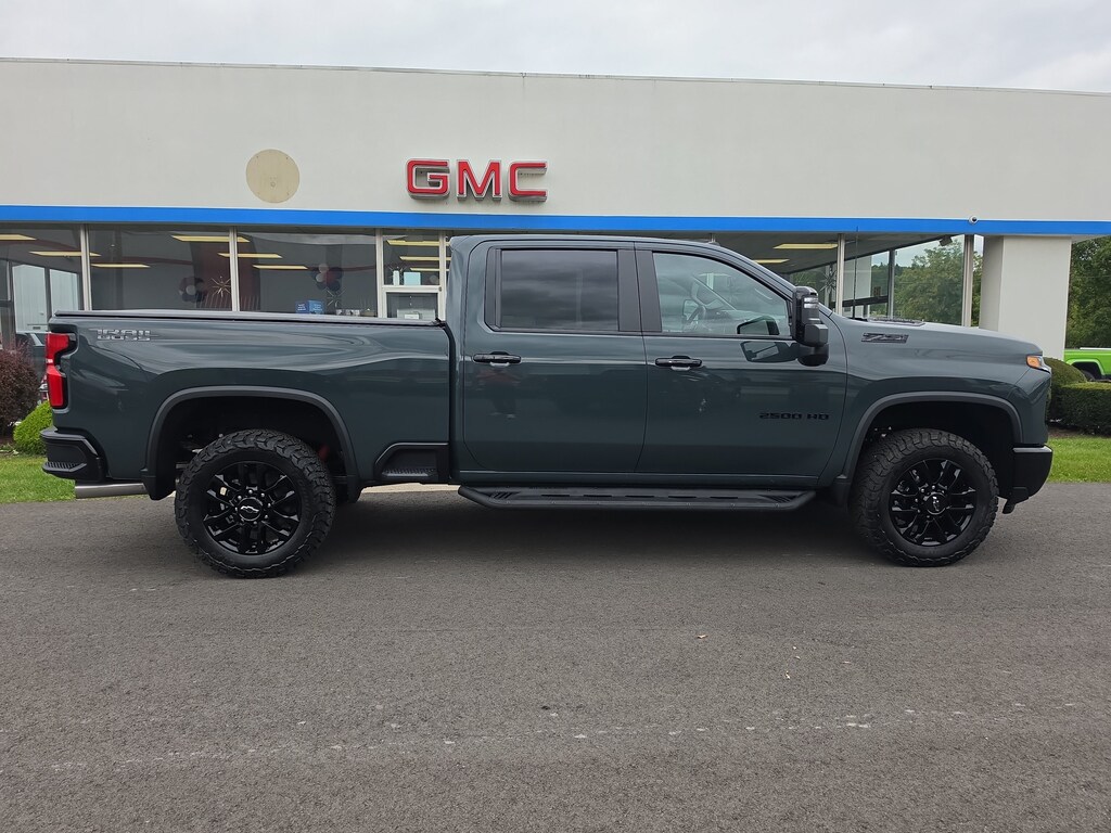 New 2026 Chevrolet Silverado 2500 HD LT Truck Crew Cab