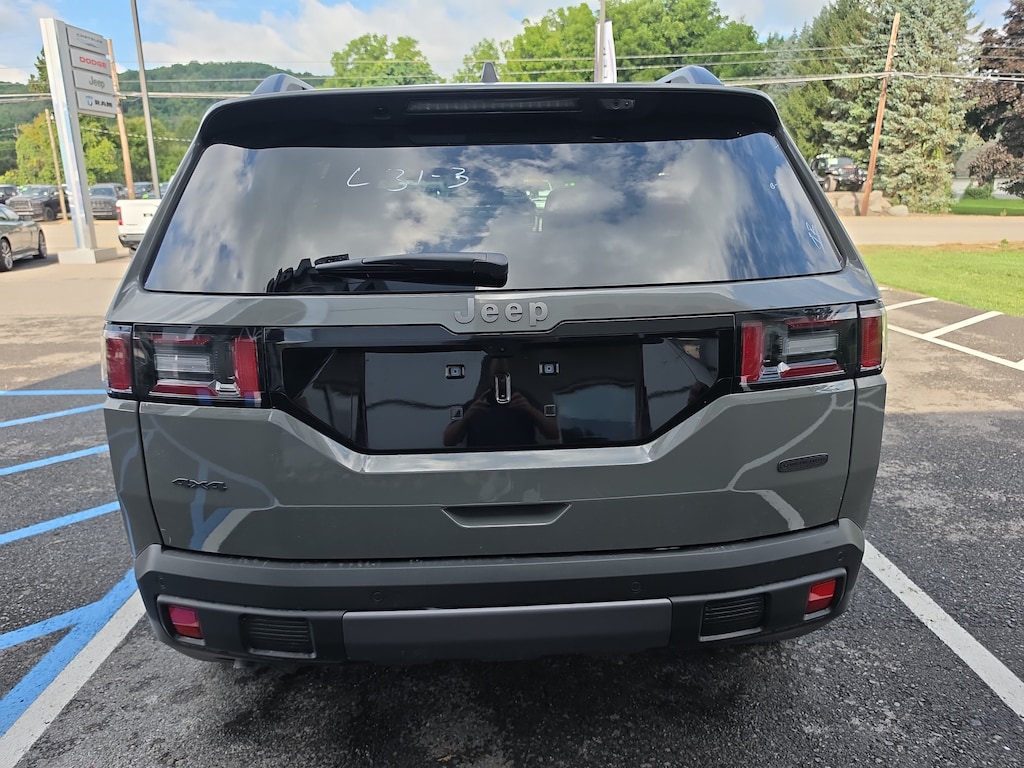 New 2026 Jeep Cherokee OVERLAND 4X4 Sport Utility