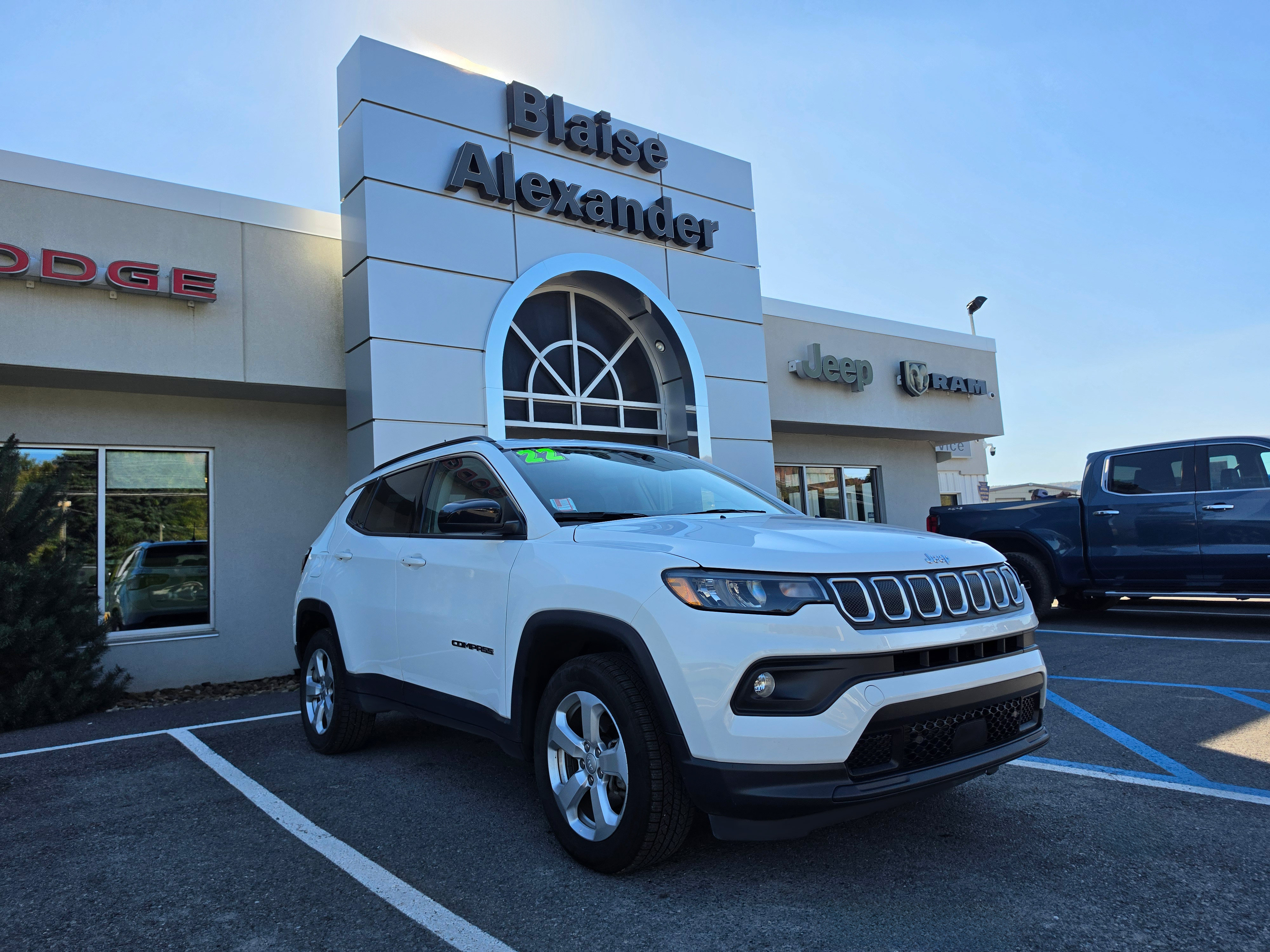 Used 2022 Jeep Compass Latitude SUV