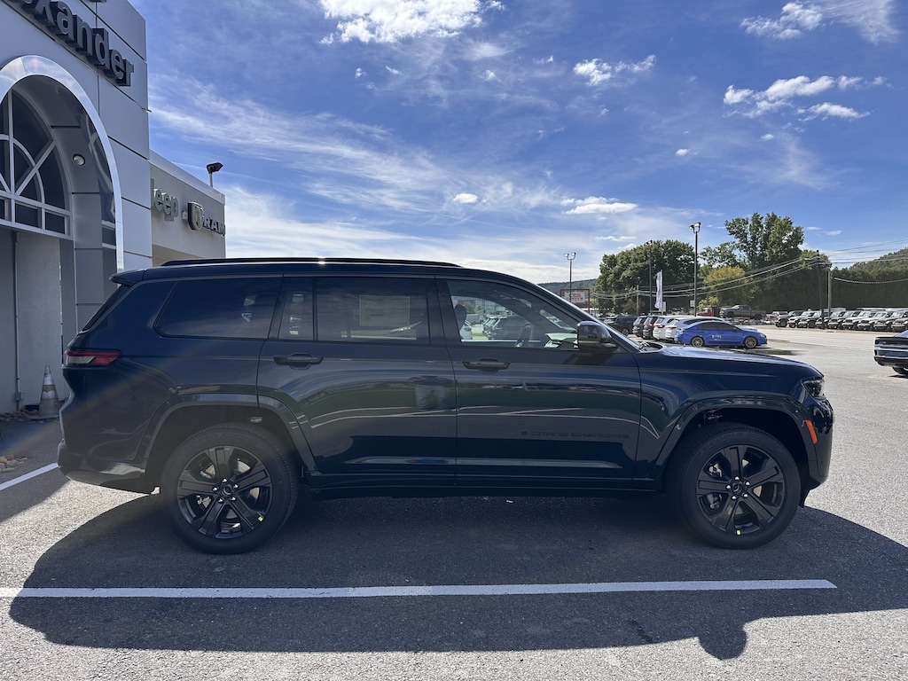 New 2027 Jeep Grand Cherokee L LIMITED RESERVE 4X4 Sport Utility