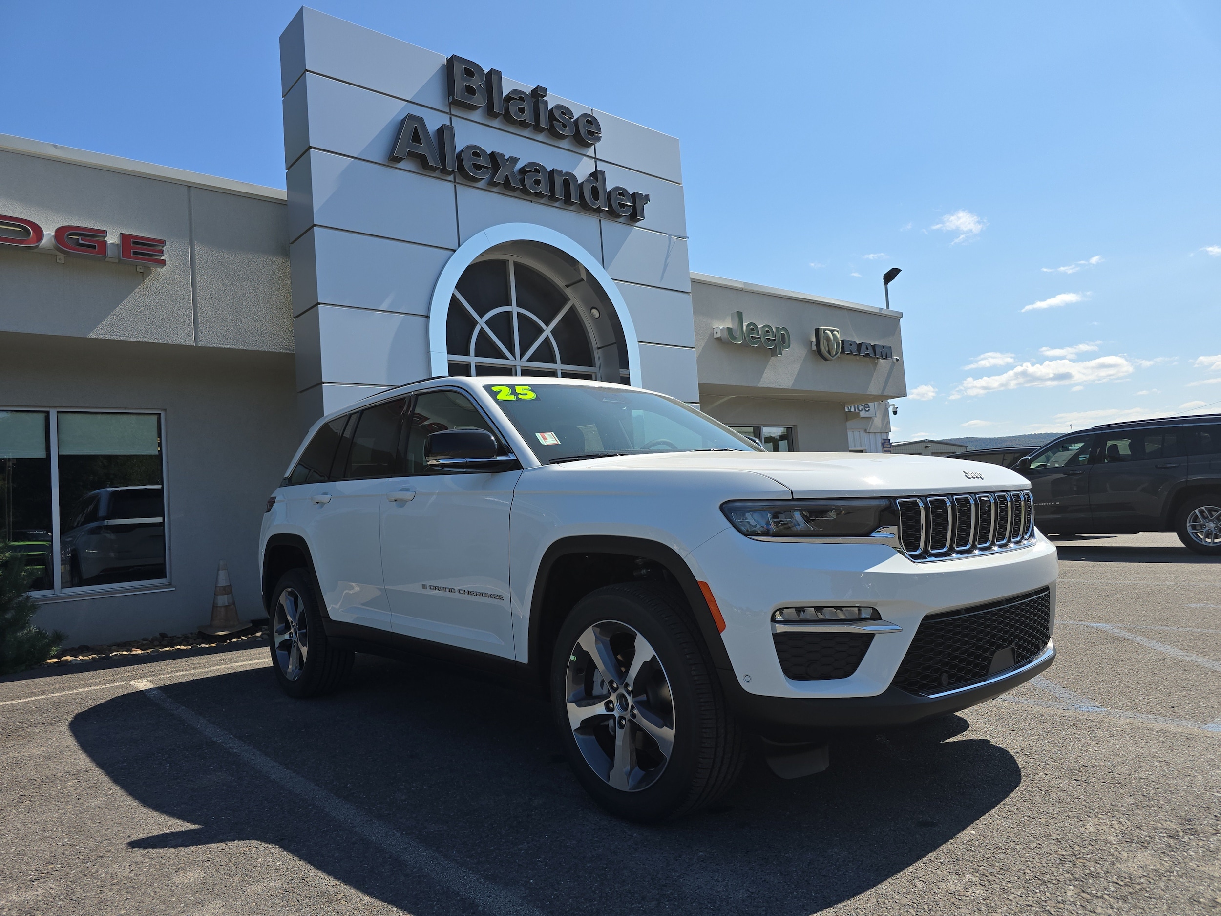 2025 Jeep Grand Cherokee