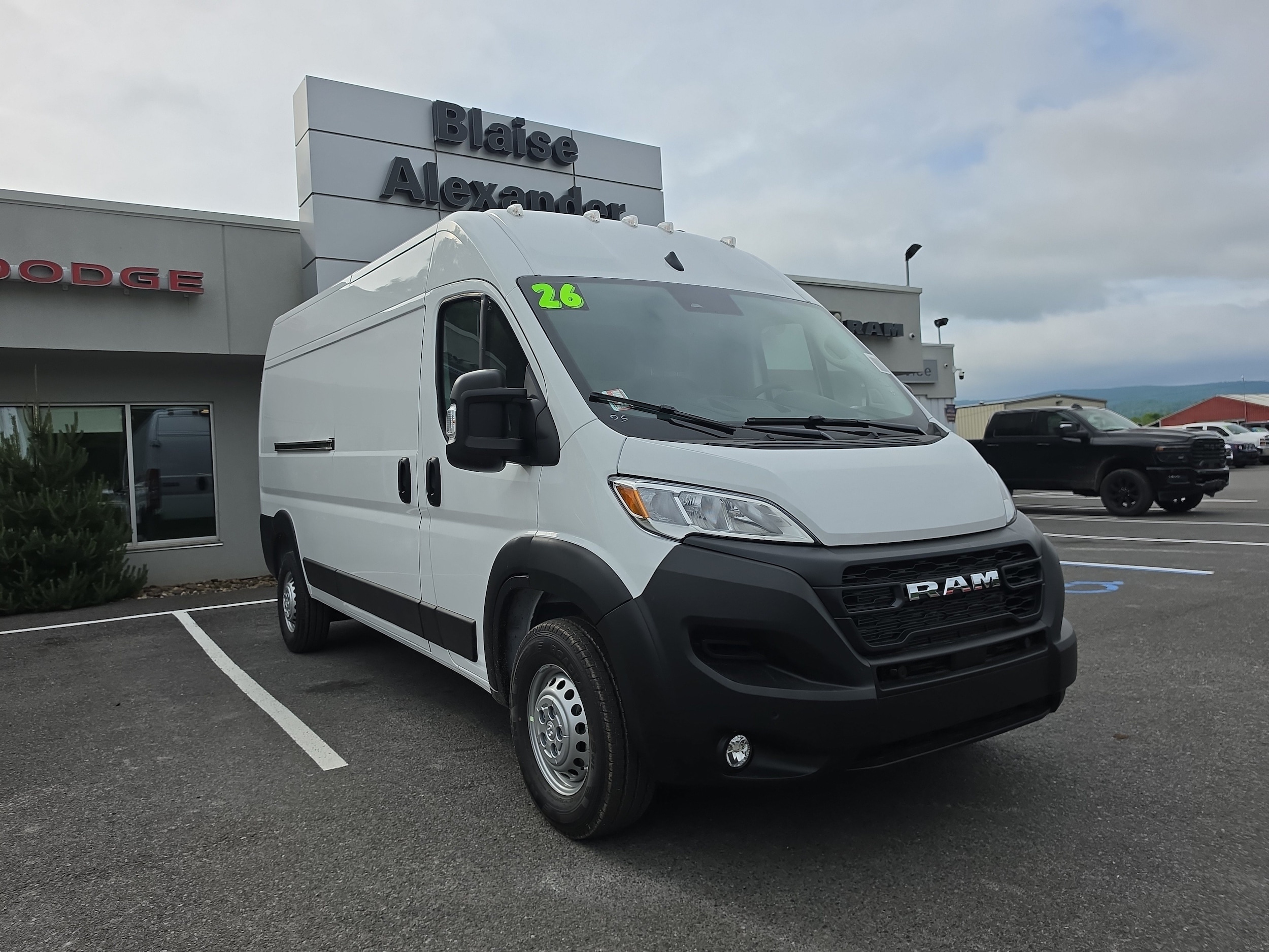 2026 RAM ProMaster Cargo Van Tradesman