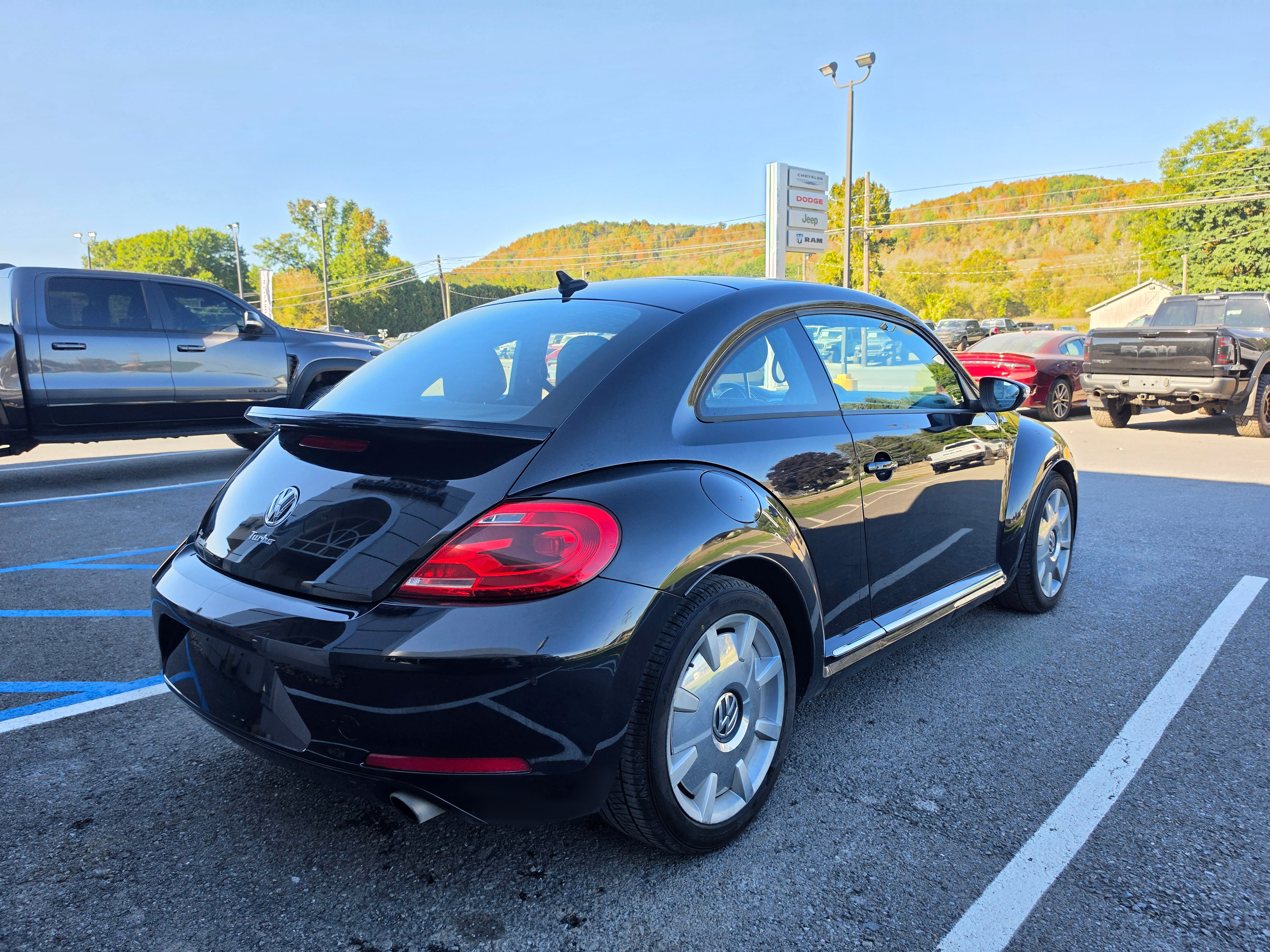 Used 2013 Volkswagen Beetle Coupe 2.0T Fender Edition Hatchback