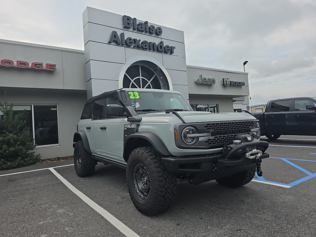 Used 2023 Ford Bronco Everglades SUV