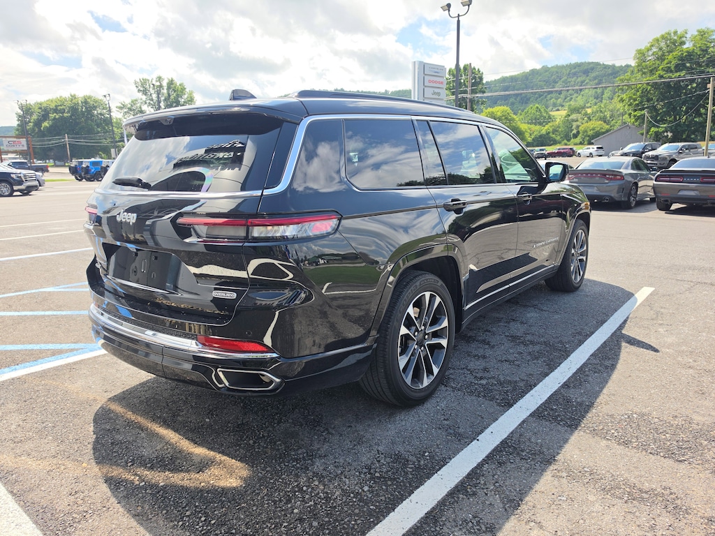 Used 2024 Jeep Grand Cherokee L Overland SUV