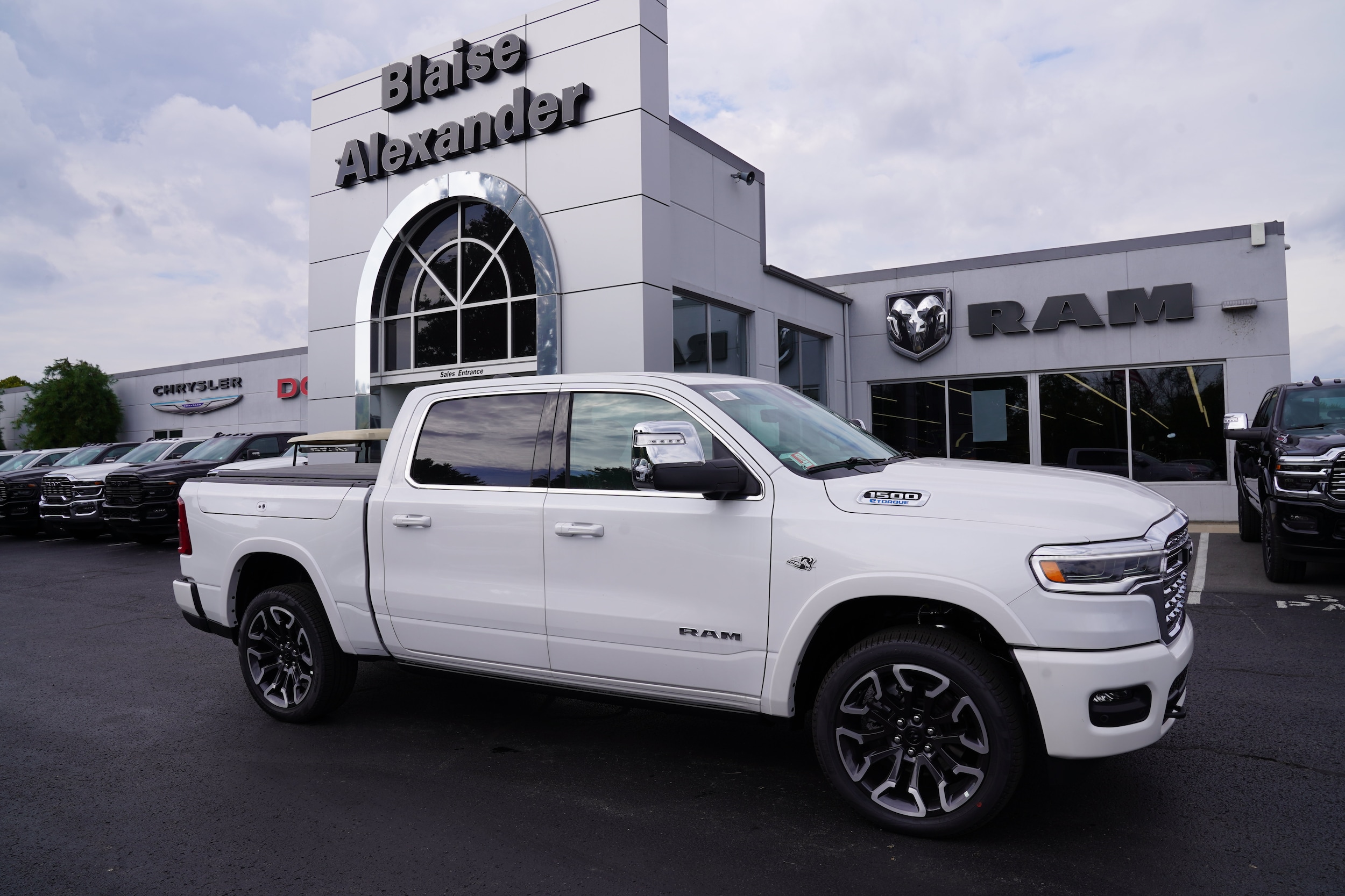2027 RAM 1500