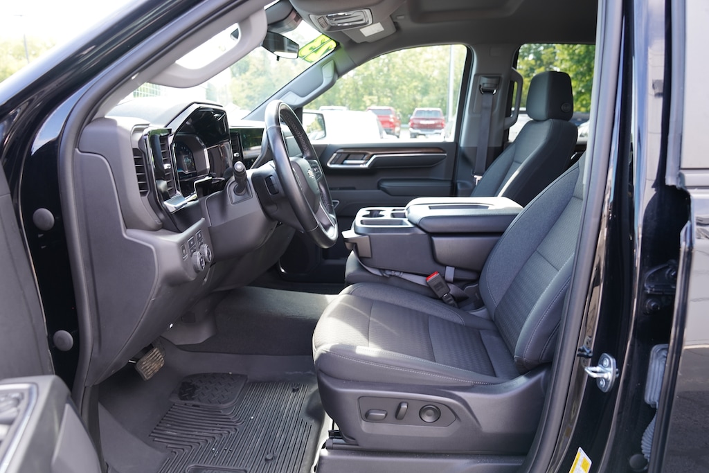 Used 2023 Chevrolet Silverado 1500 LT Truck Crew Cab