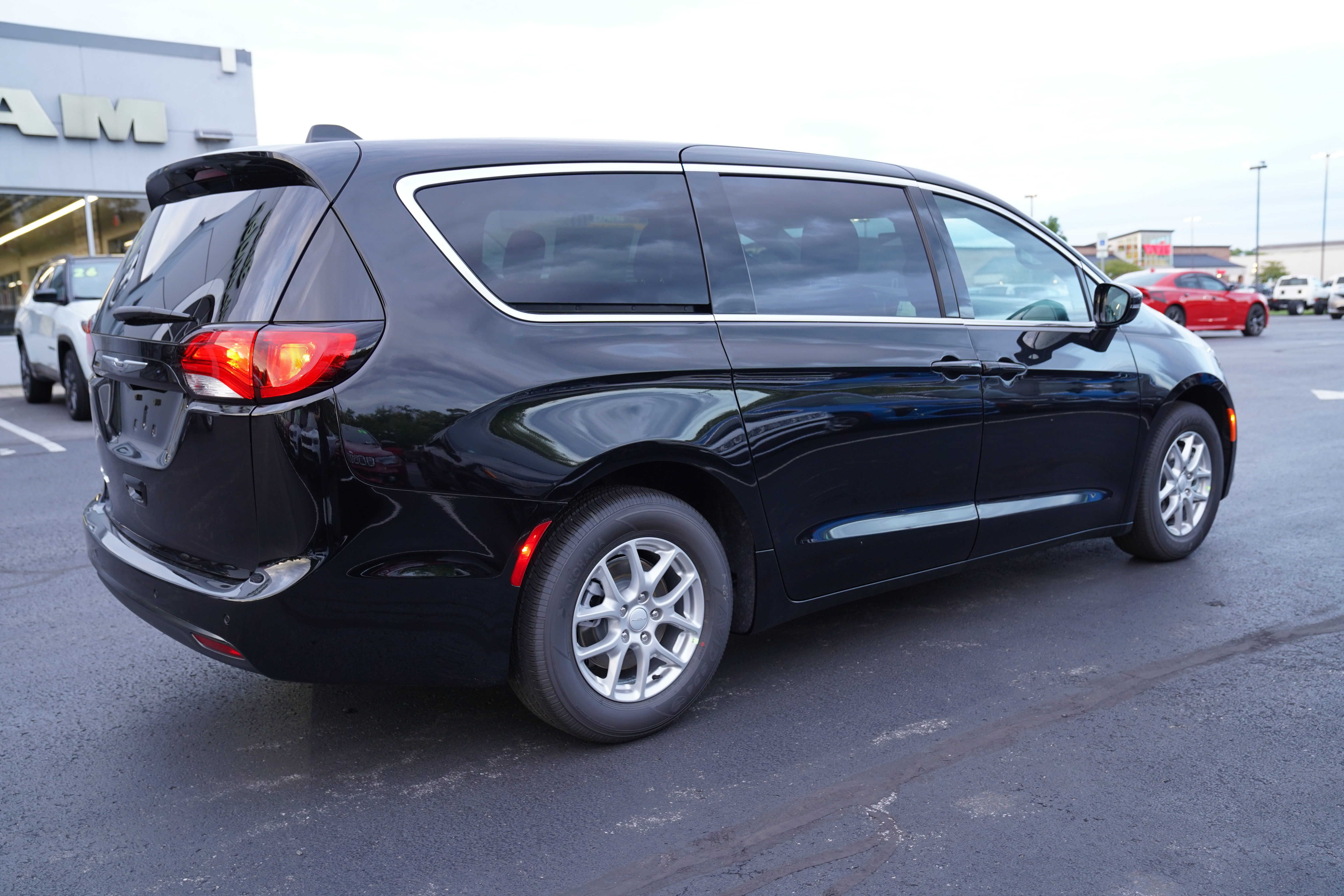 New 2027 Chrysler Pacifica LX Passenger Van