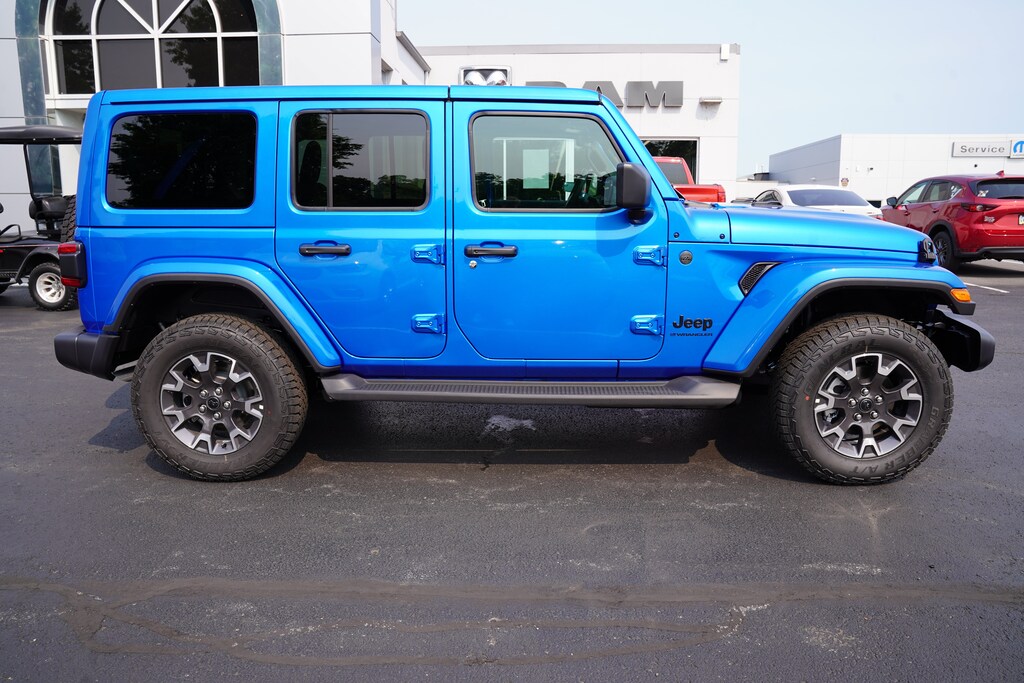 New 2026 Jeep Wrangler 4-DOOR SAHARA Sport Utility