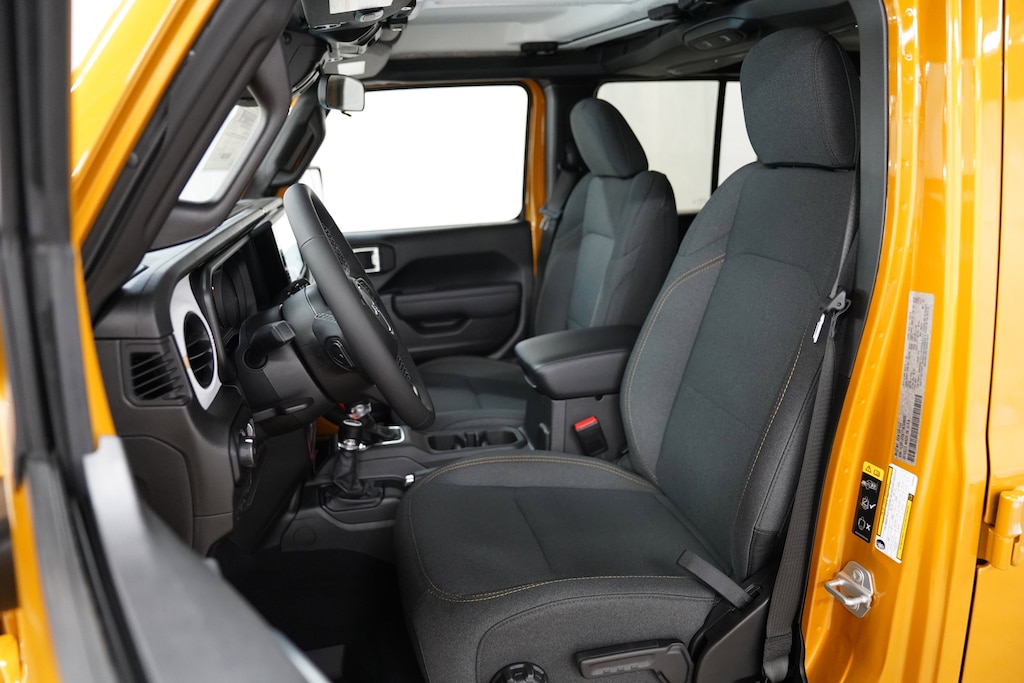 New 2026 Jeep Wrangler 4-DOOR SPORT S Sport Utility