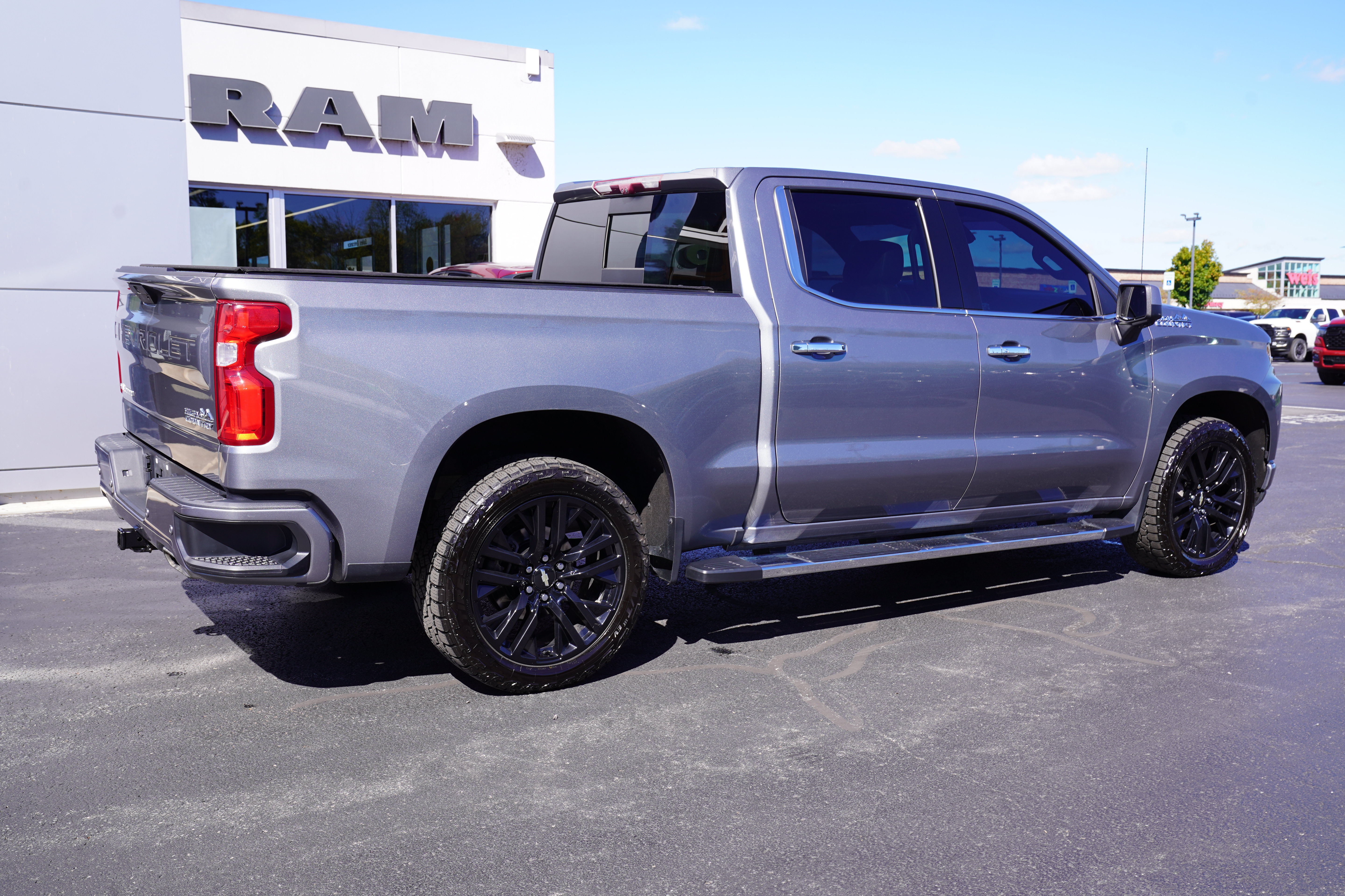 Used 2022 Chevrolet Silverado 1500 LTD High Country Truck Crew Cab