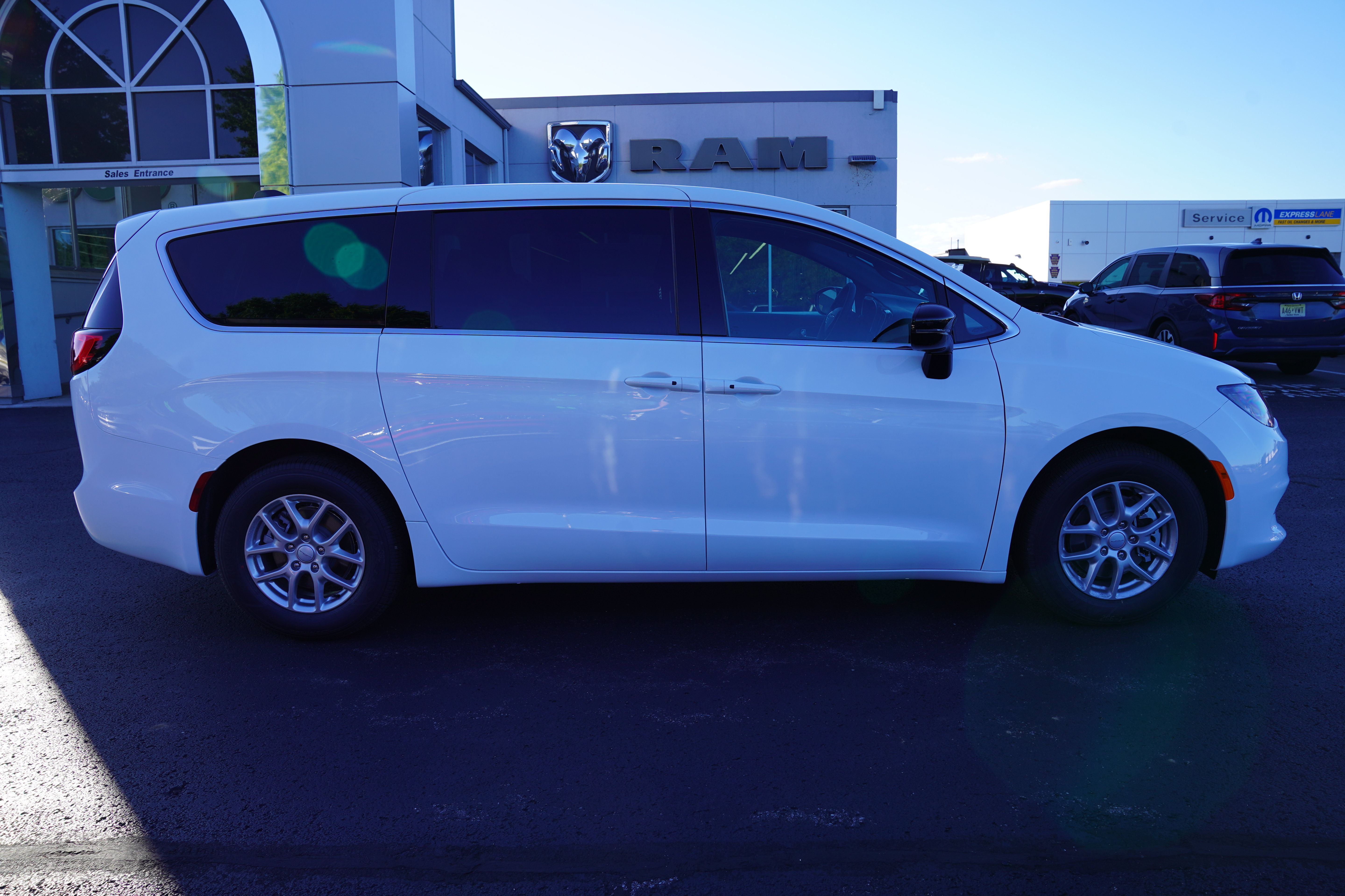 New 2027 Chrysler Pacifica LX Passenger Van