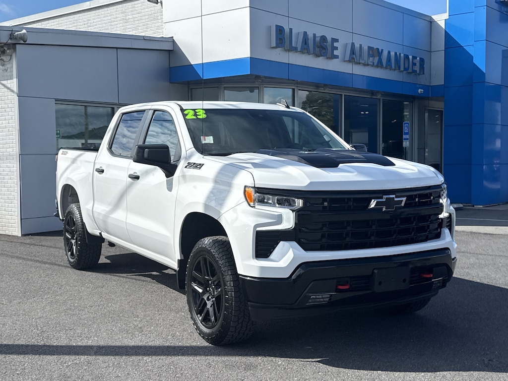 Used 2023 Chevrolet Silverado 1500 LT Trail Boss Truck Crew Cab