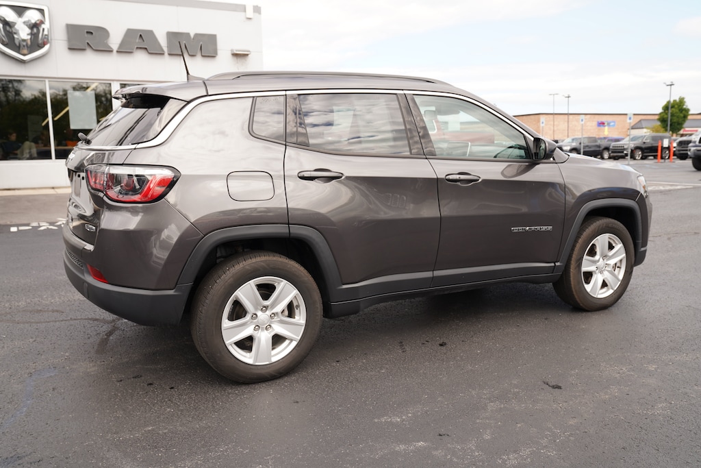 Used 2022 Jeep Compass Latitude SUV
