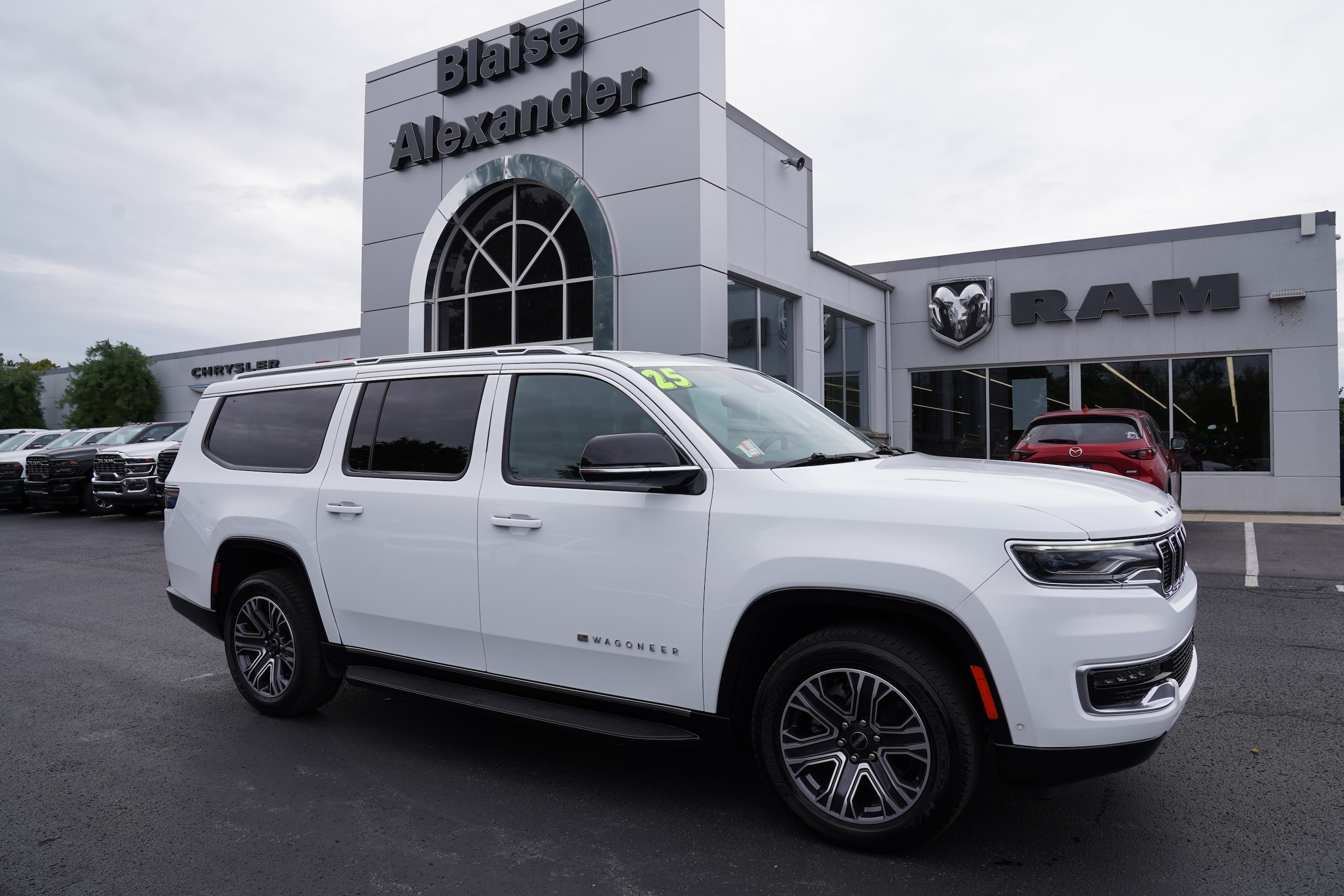 2025 Jeep Wagoneer L Series II