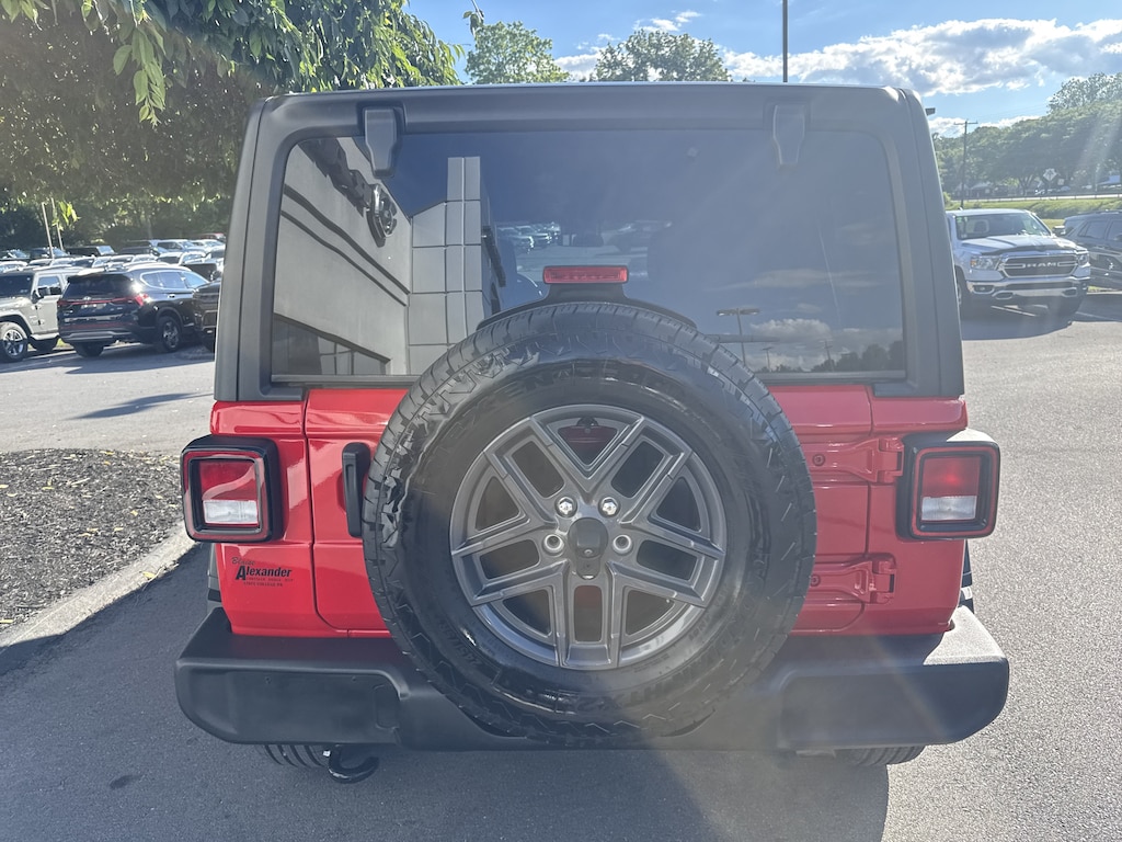 Used 2024 Jeep Wrangler Sport S SUV
