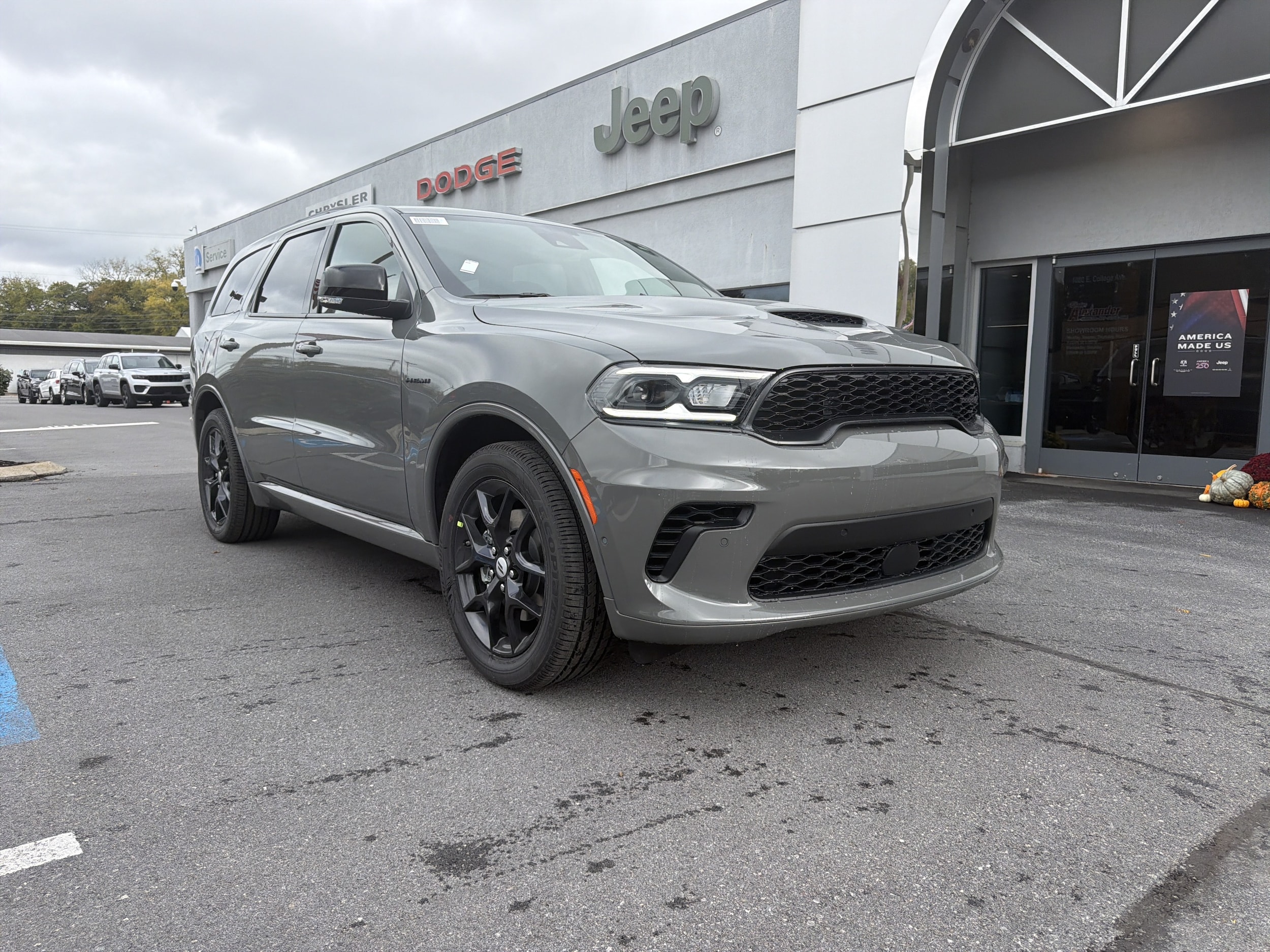 2027 Dodge Durango GT HEMI Plus V8