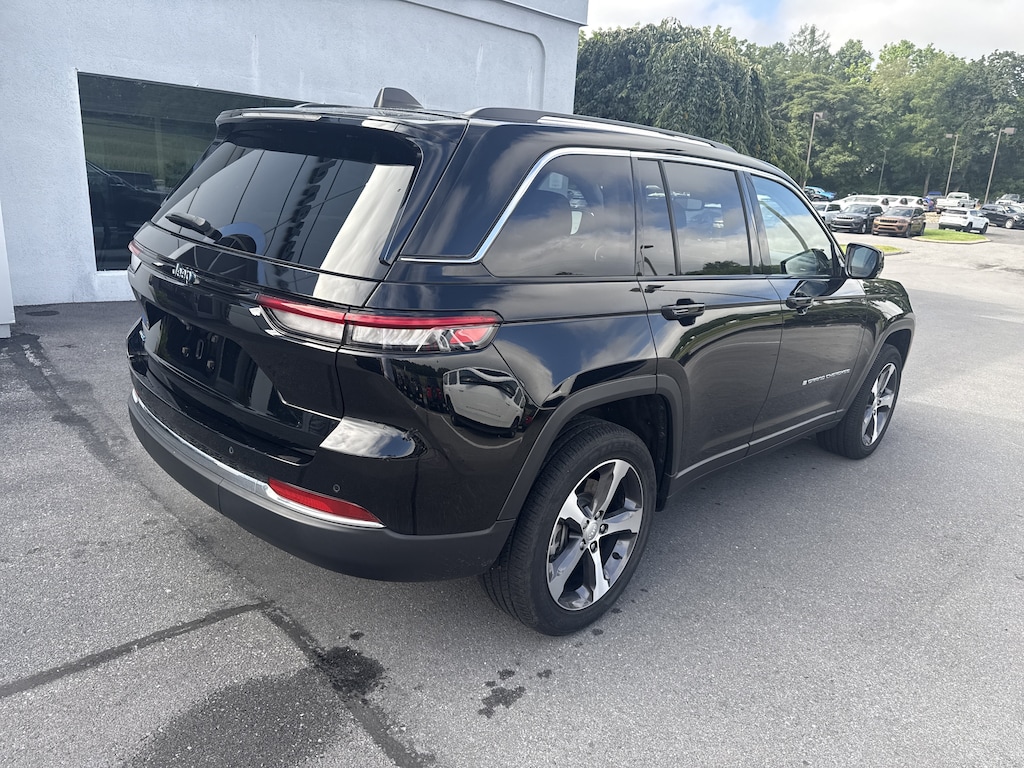 Used 2023 Jeep Grand Cherokee 4xe Base SUV