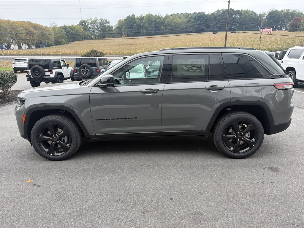 New 2027 Jeep Grand Cherokee LIMITED 4X4 Sport Utility
