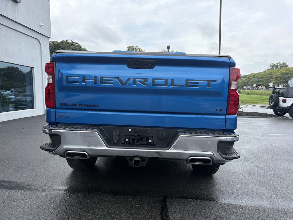 Used 2023 Chevrolet Silverado 1500 LT w/1LT Truck Crew Cab