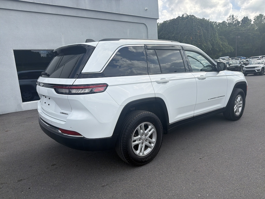Used 2023 Jeep Grand Cherokee Laredo SUV