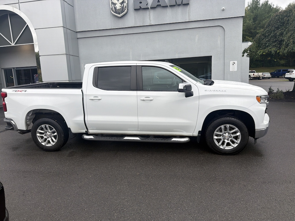 Used 2023 Chevrolet Silverado 1500 LT w/1LT Truck Crew Cab