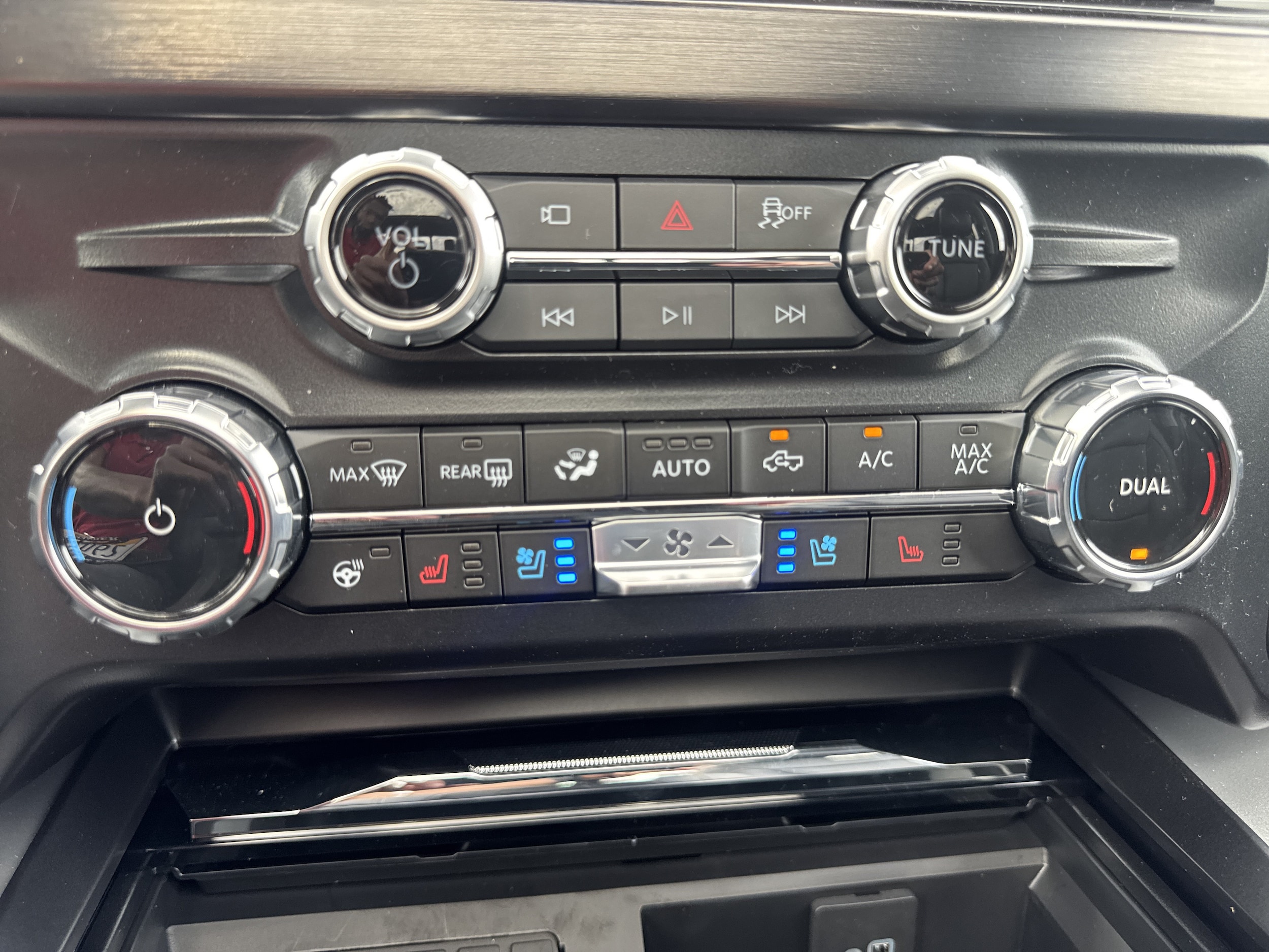 2026 Ford F-350 Super Duty Lariat - Photo 28