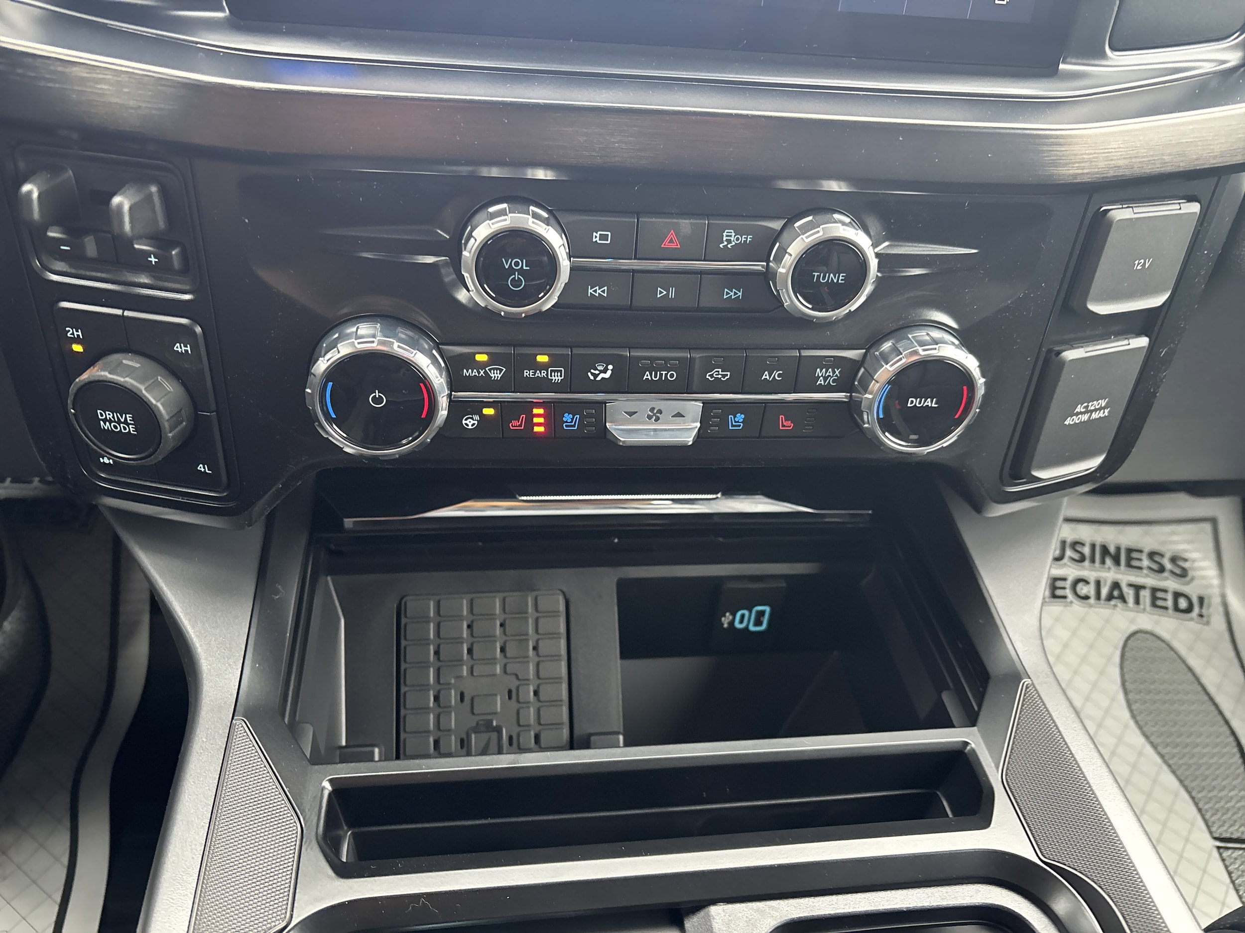 2026 Ford F-350 Super Duty Lariat - Photo 24