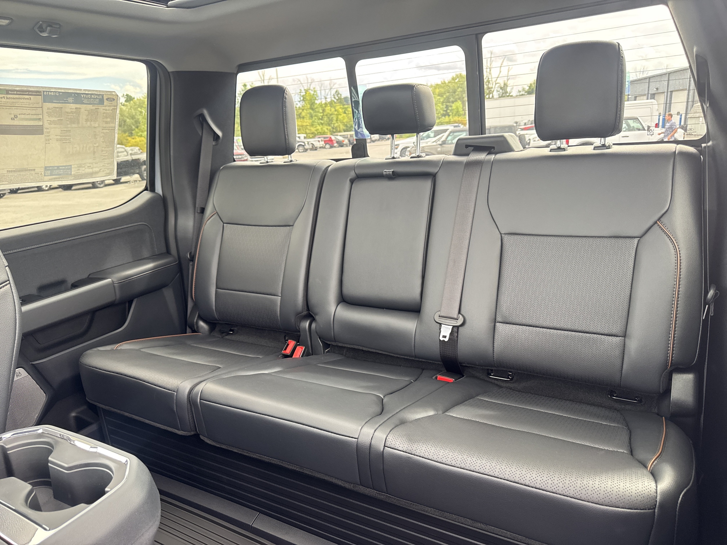 2026 Ford F-350 Super Duty Lariat - Photo 11