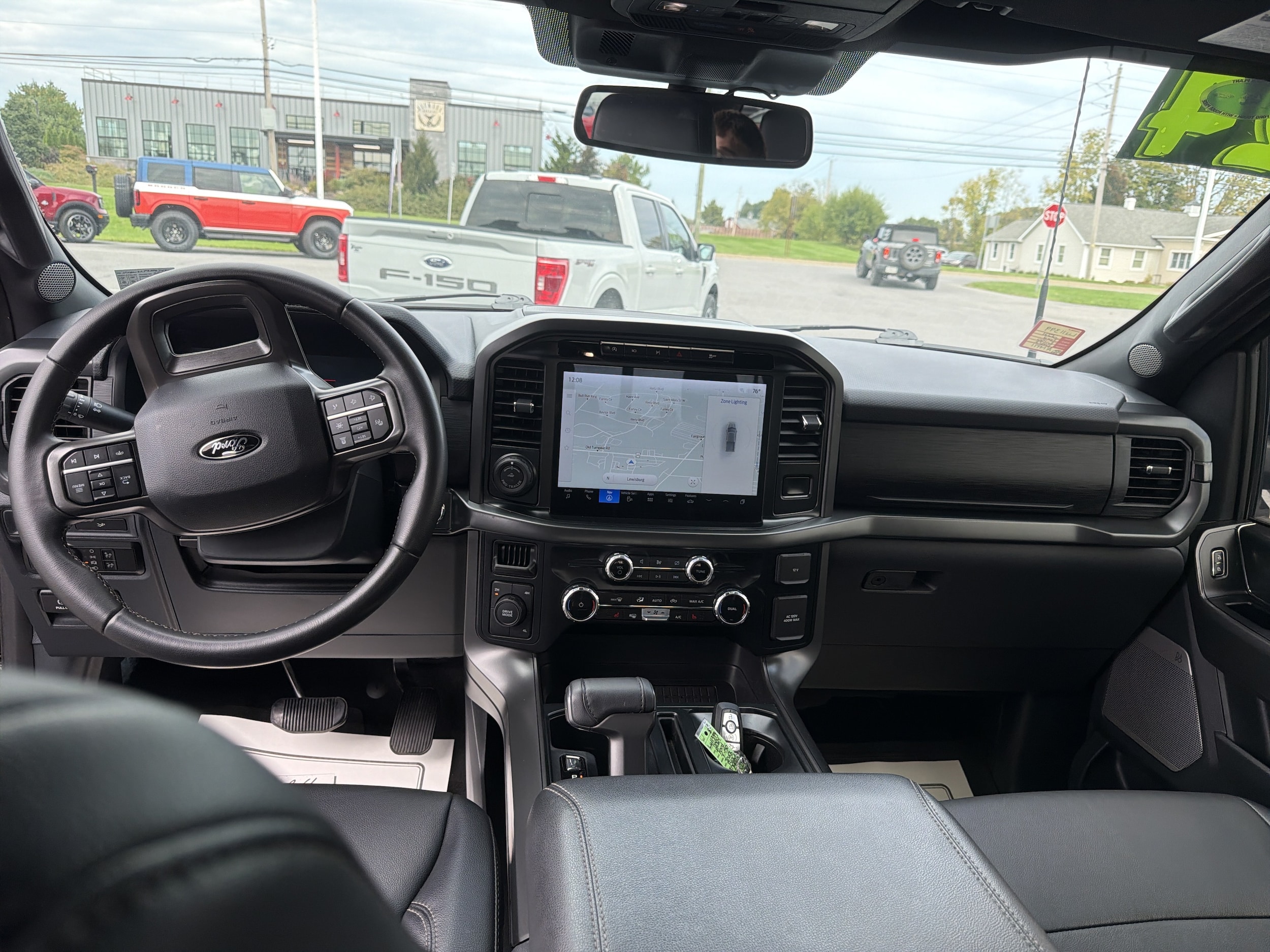 Photo 14