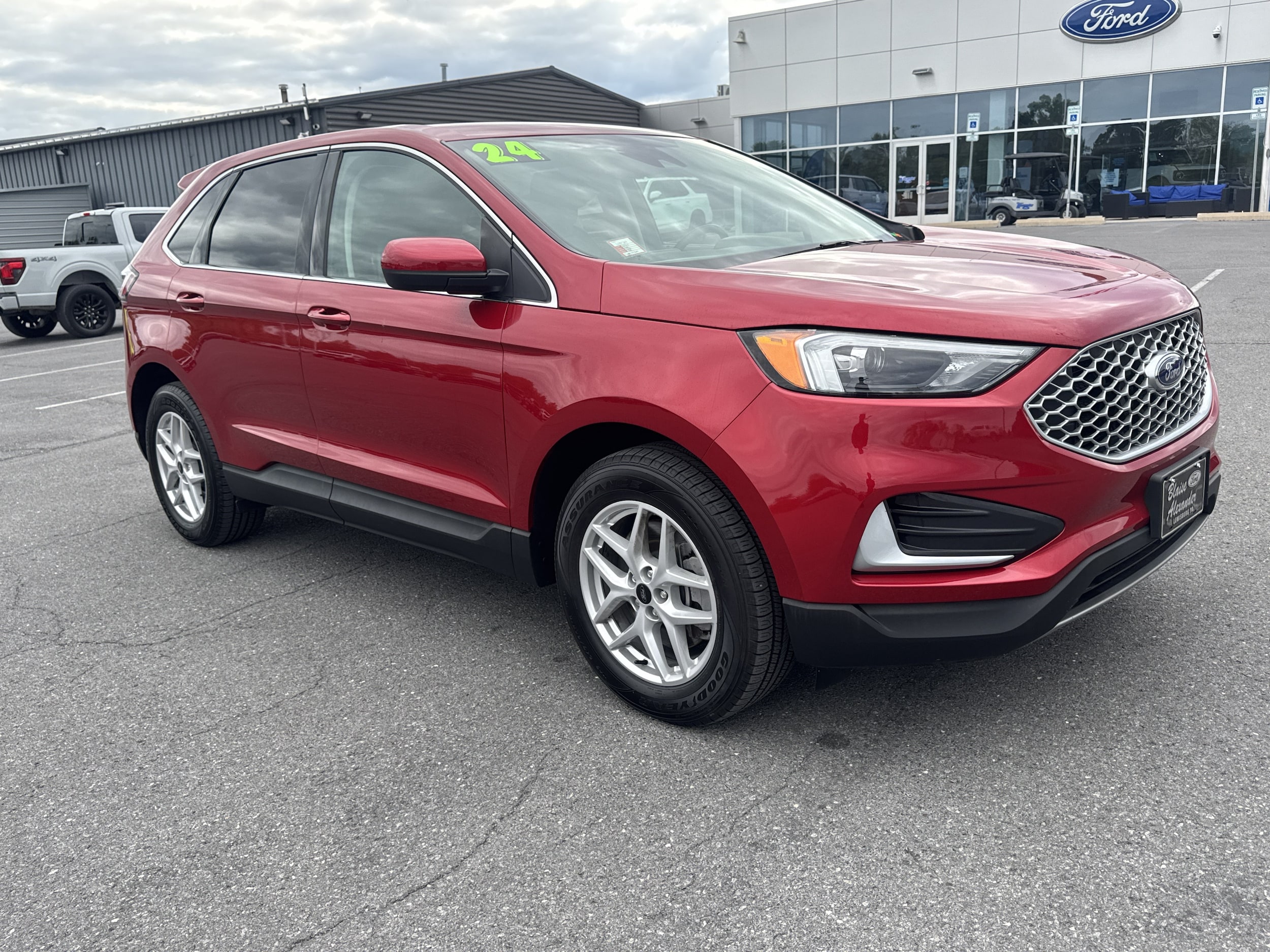 2024 Ford Edge