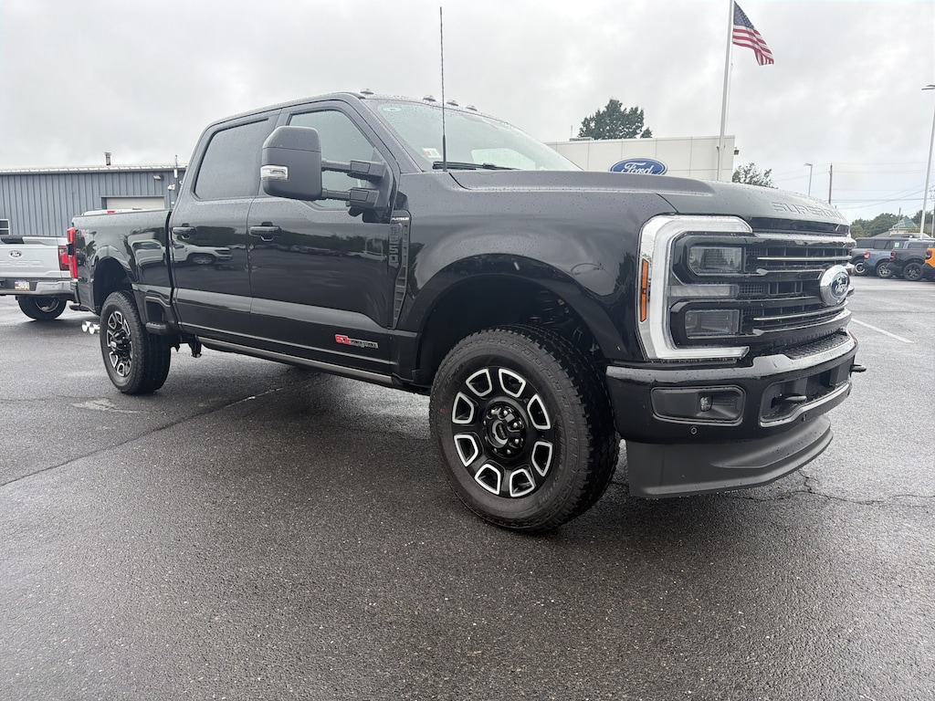 New 2026 Ford F-250 Platinum Truck Crew Cab