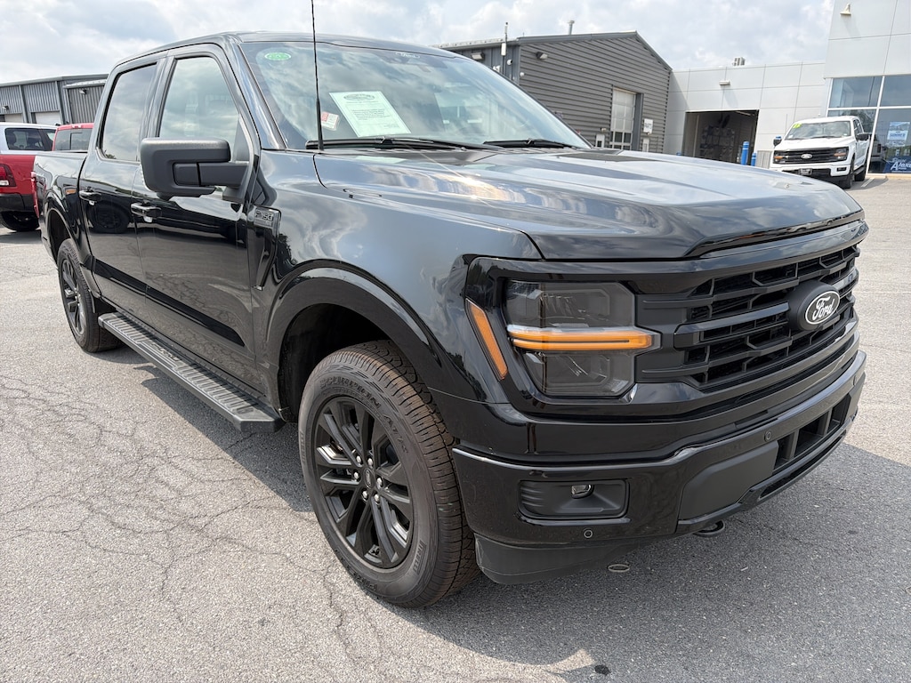 New 2026 Ford F-150 XLT Truck SuperCrew Cab