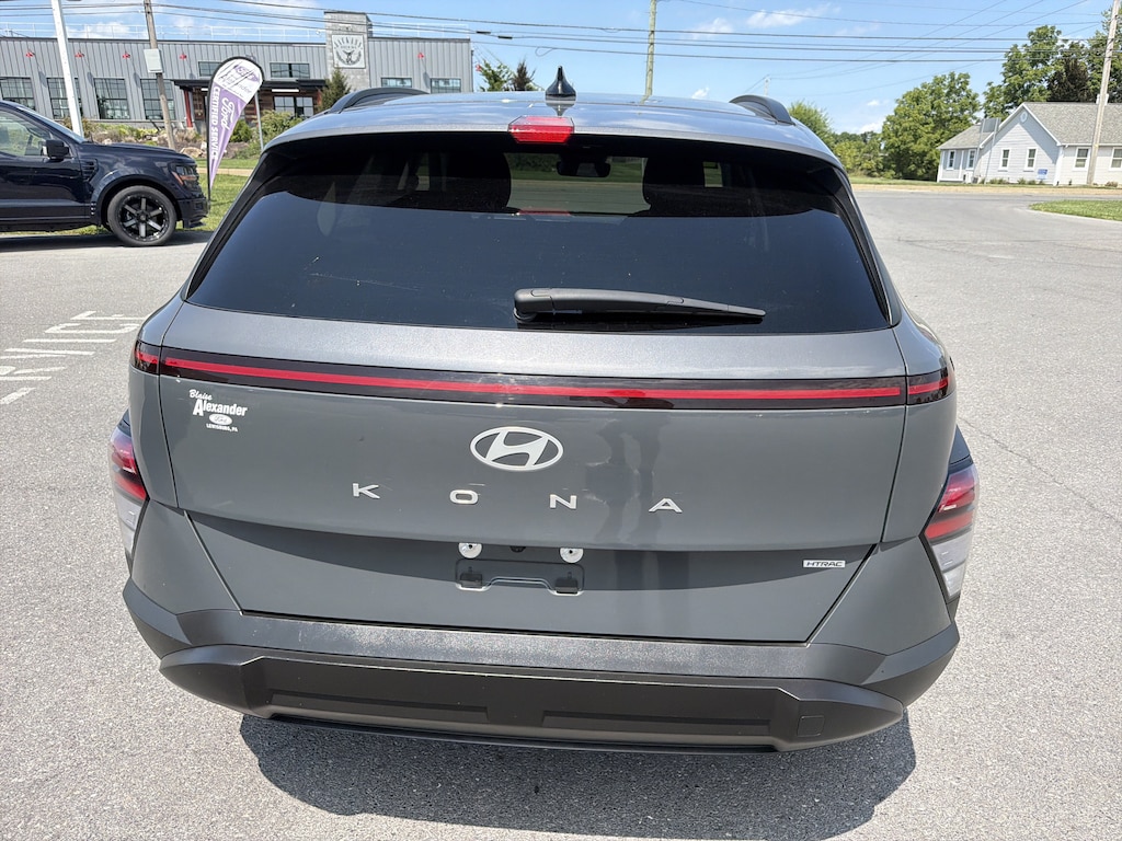Used 2025 Hyundai Kona SEL SUV