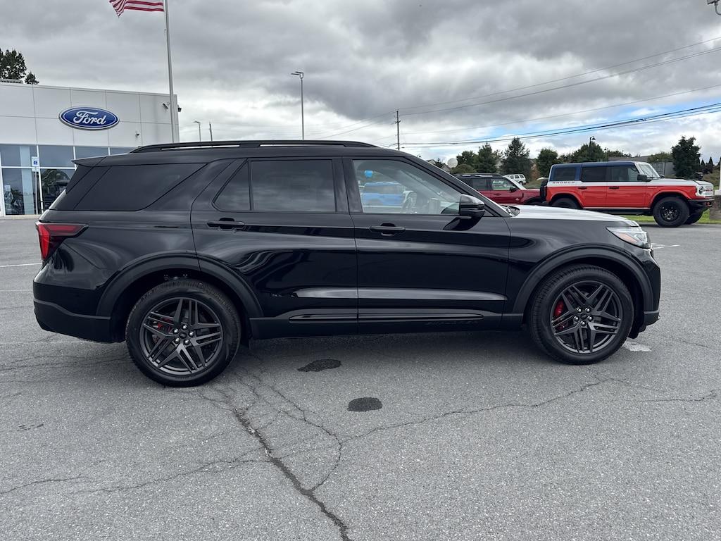 New 2026 Ford Explorer ST SUV