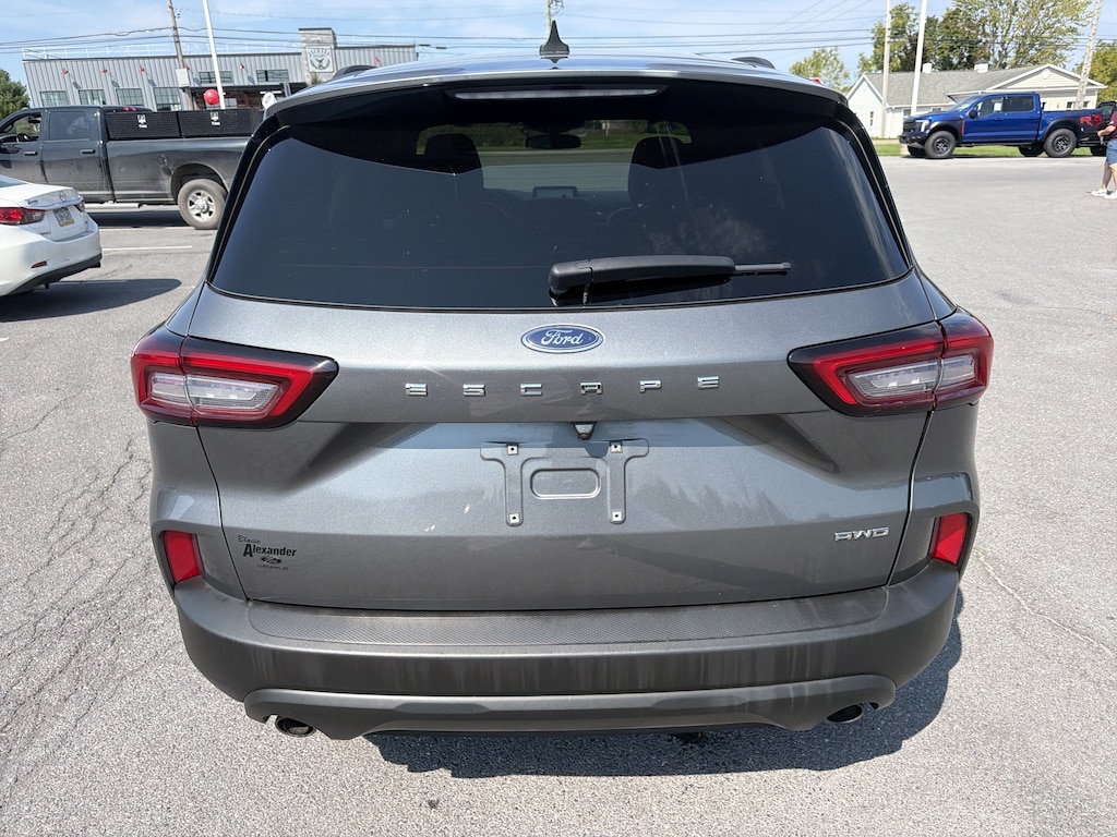 Certified 2025 Ford Escape ST-Line Select SUV