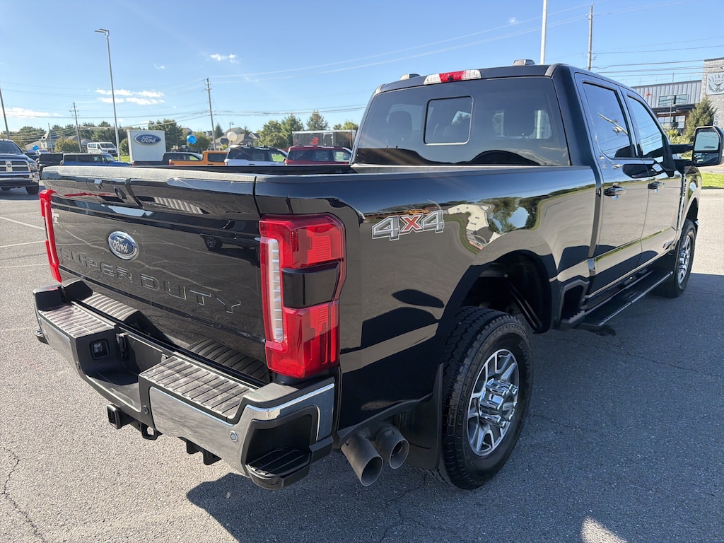 Used 2024 Ford Super Duty F-350 SRW Truck Crew Cab