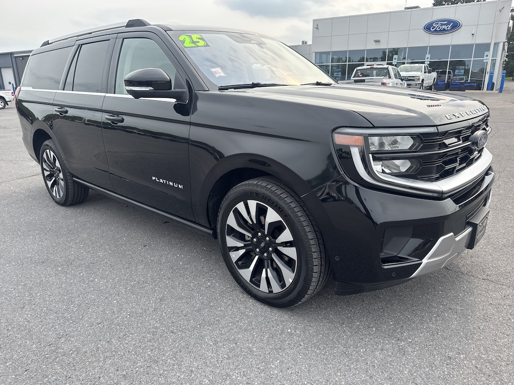 Used 2025 Ford Expedition Max Platinum SUV