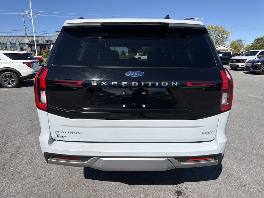 Used 2025 Ford Expedition Max Platinum SUV